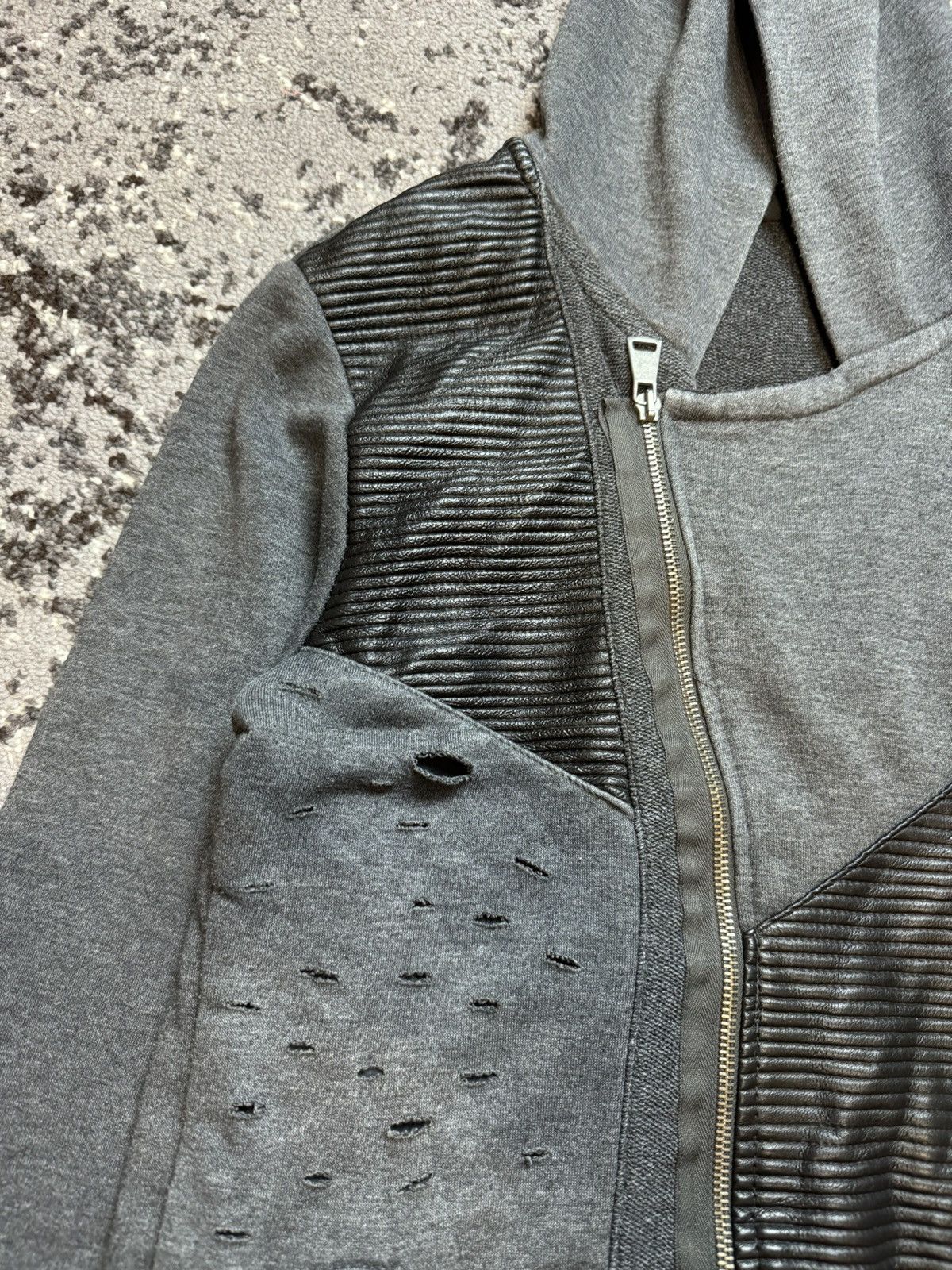 Japanese Brand × Vintage Vintage Y2K Distressed Assemetrical Owens Style Opium Hoodie Size US M / EU 48-50 / 2 - 3 Thumbnail