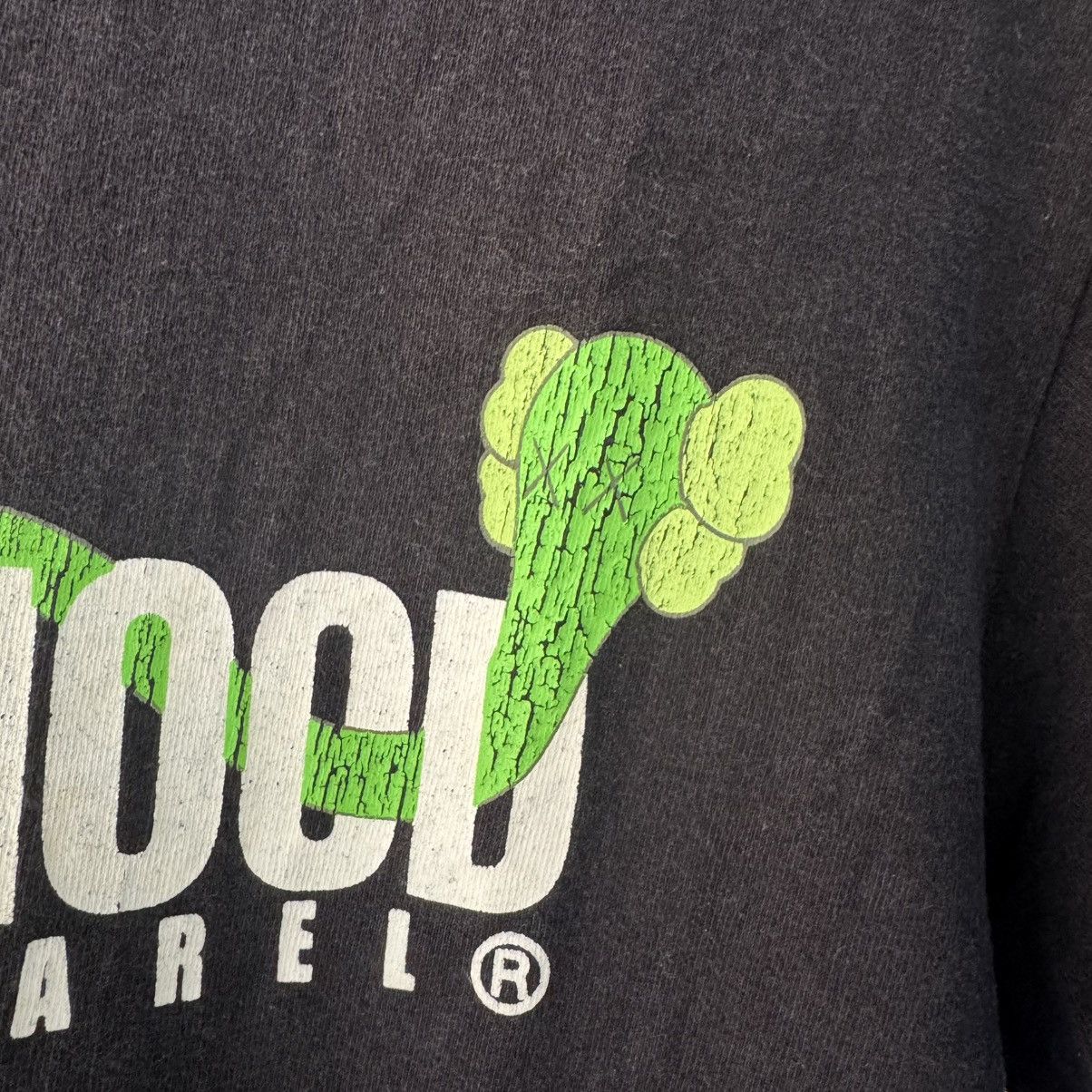 Neighborhood Neighborhood x Orginal Fake Kaws Tee Size US M / EU 48-50 / 2 - 5 Thumbnail