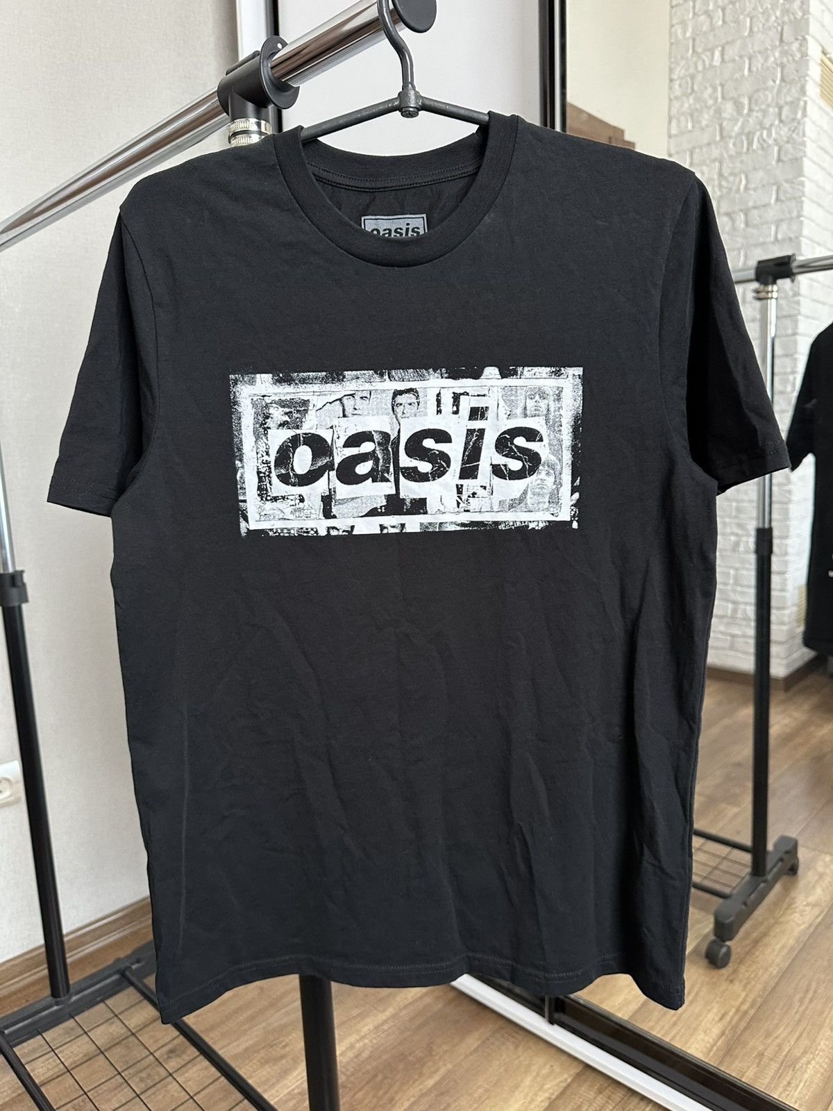 Band Tees Oasis Live 25 Band Tour T-Shirt Tee Vintage Size US S / EU 44-46 / 1 - 3 Thumbnail