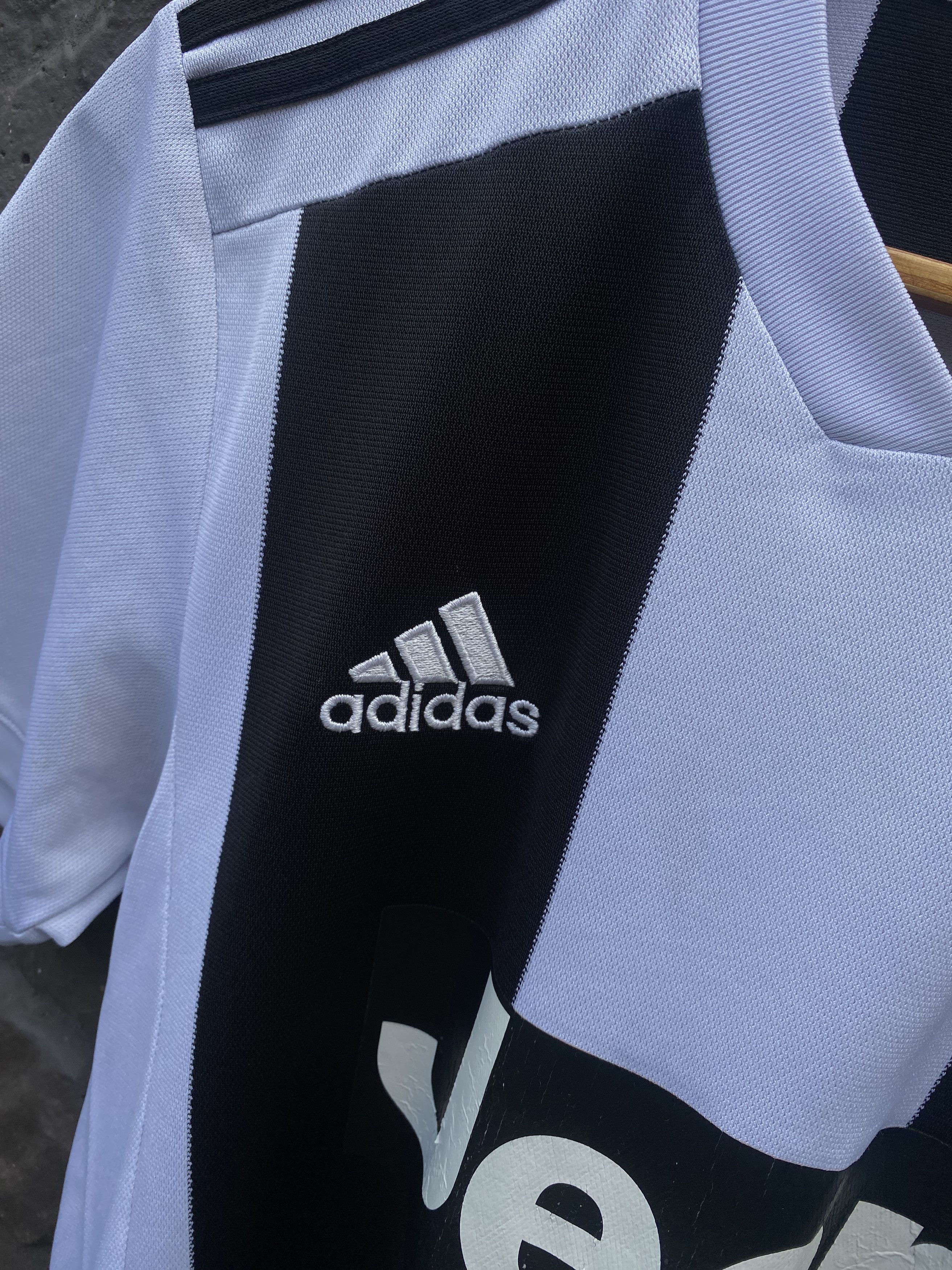 Adidas Juventus Home football shirt 18/19 Adidas Maglia Mens Size S Size US S / EU 44-46 / 1 - 14 Thumbnail