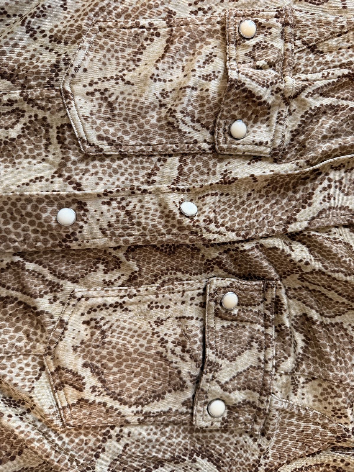 Chloe Chloé Snake Print Button-Down Blouse Size M / US 6-8 / IT 42-44 - 6 Thumbnail