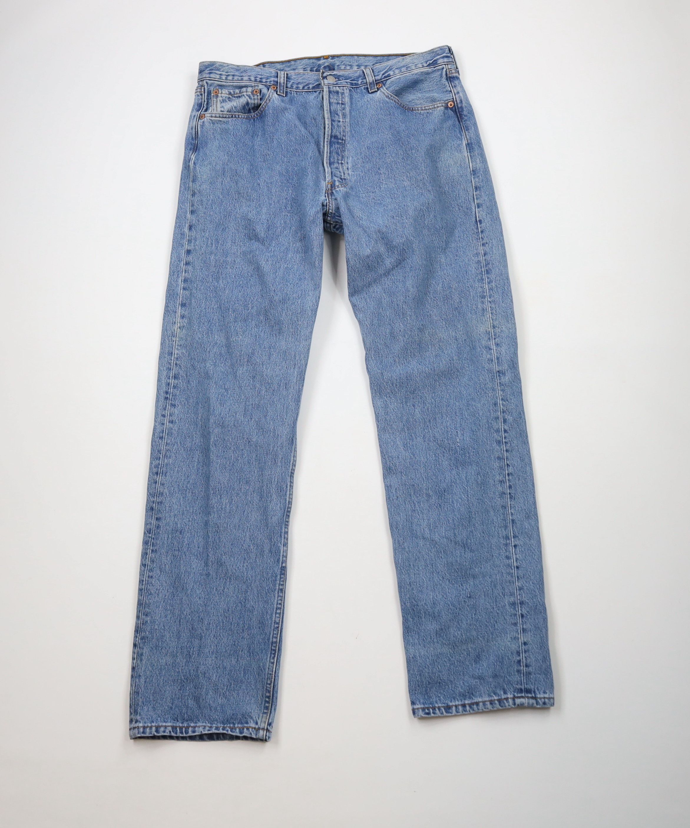 Levi's × Vintage Vintage 90s Levis 501xx Button Fly Original Fit Jeans USA Size US 36 / EU 52 - 1 Thumbnail