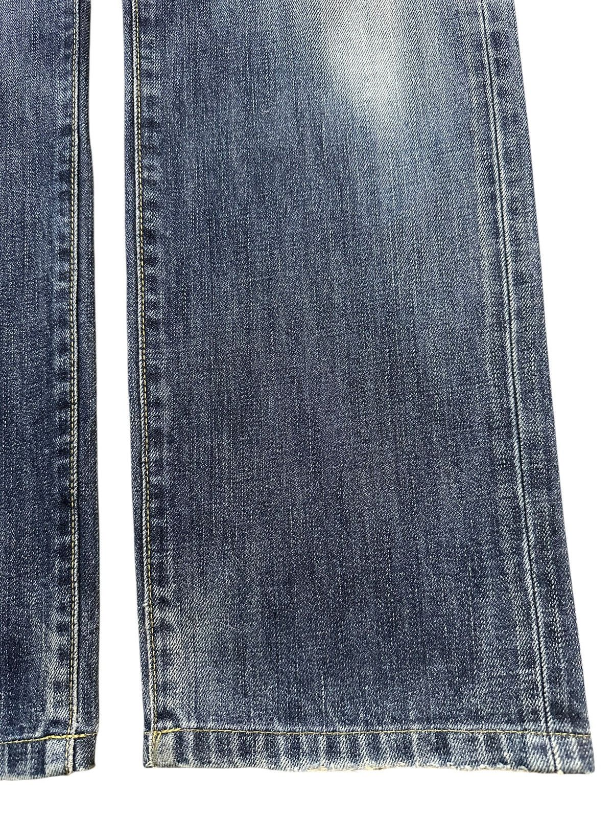 Uniqlo Vintage Japanese Uniqlo Faded Wash Distress Style Jeans Size US 30 / EU 46 - 8 Thumbnail