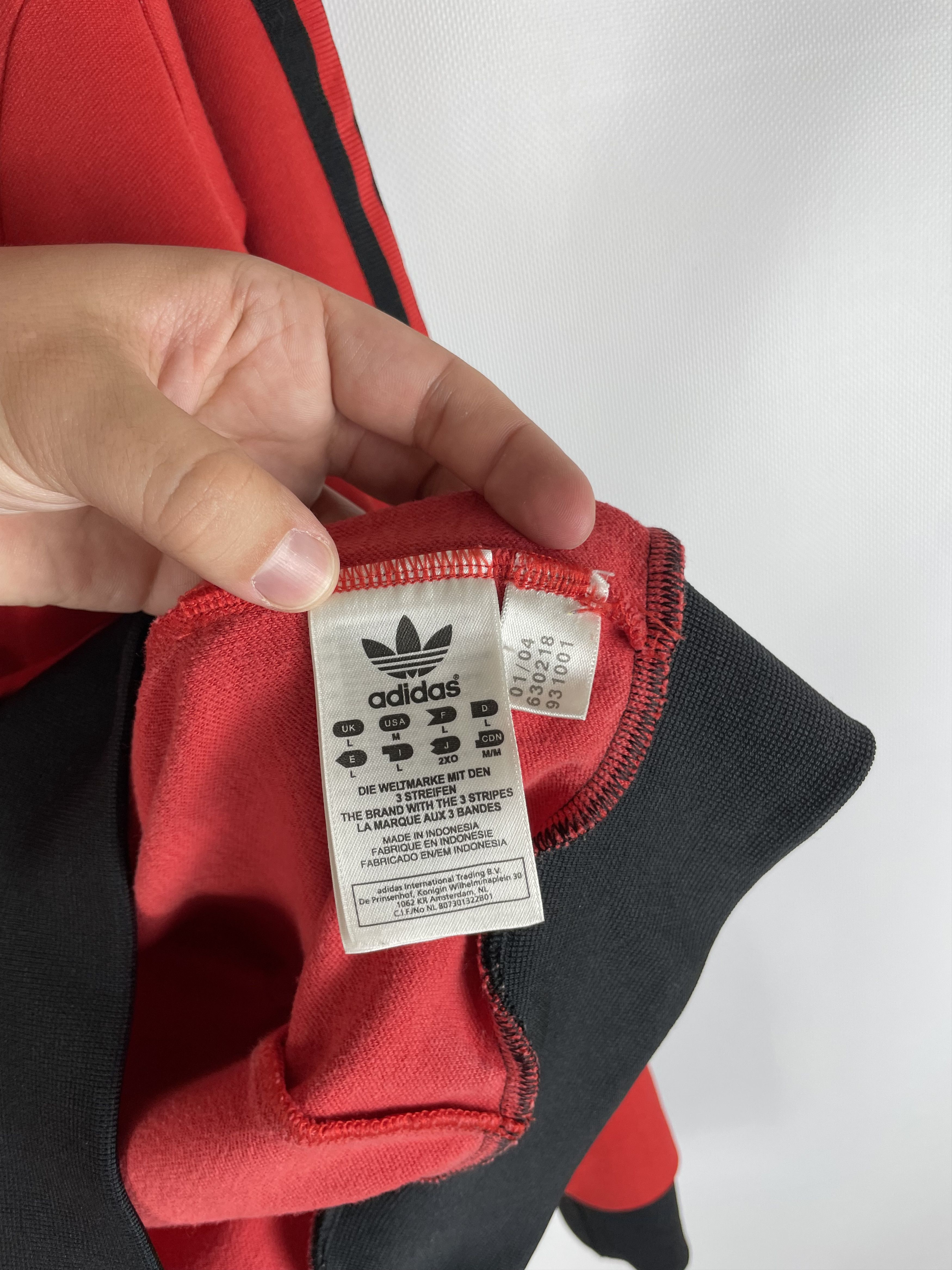 Adidas Adidas vintage track jacket 90s Size US L / EU 52-54 / 3 - 7 Thumbnail