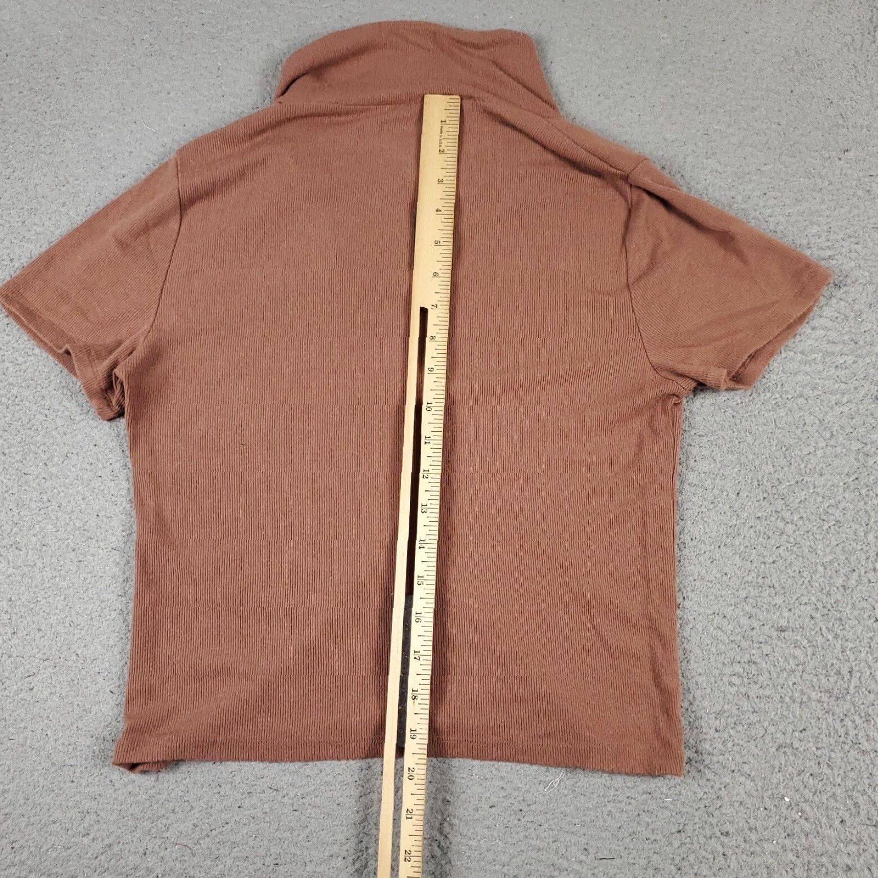 Abercrombie & Fitch Abercrombie & Fitch Polo Shirt Womens Medium Beige Short Sleeve Crop Top Ladies Size M / US 6-8 / IT 42-44 - 3 Thumbnail