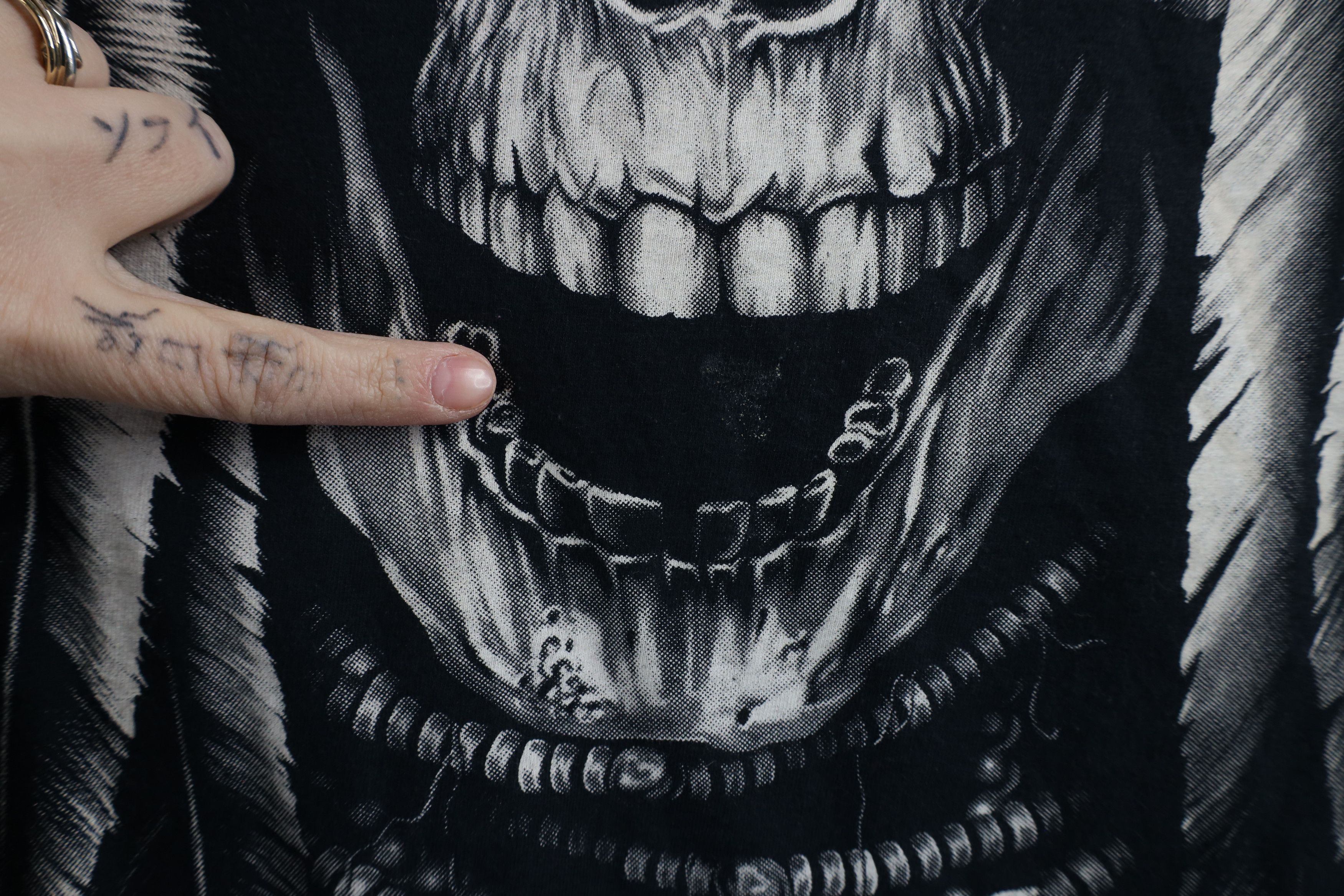 Vintage Vintage 90s Streetwear Skull Indian All Over Print T-Shirt Size US XL / EU 56 / 4 - 6 Thumbnail