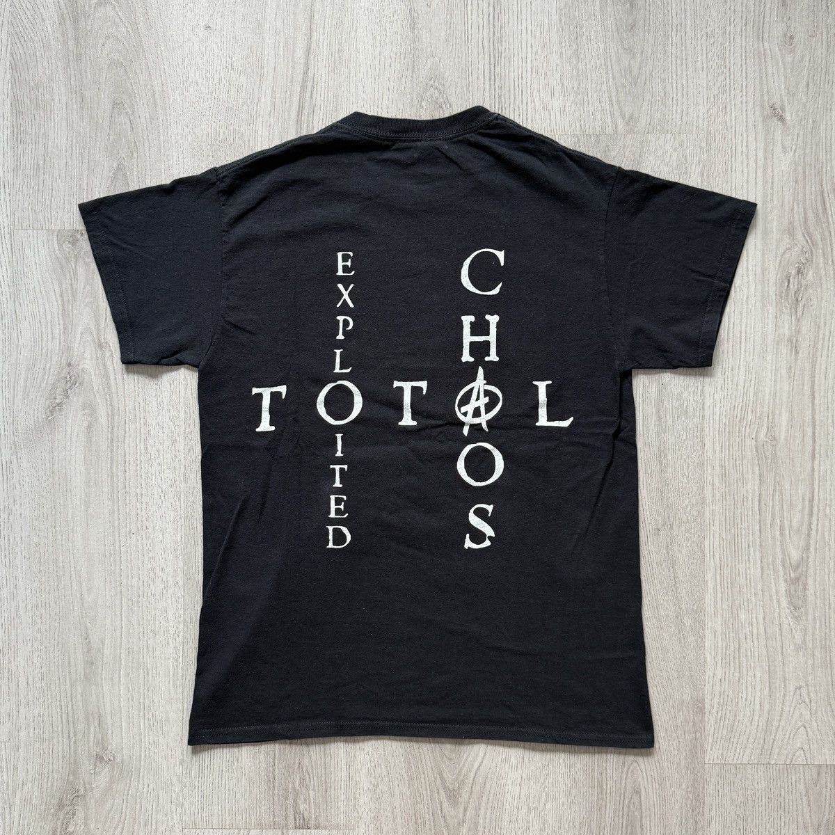 Band Tees The Exploited Total Chaos Punk Not Dead T-Shirt Size US M / EU 48-50 / 2 - 2 Thumbnail