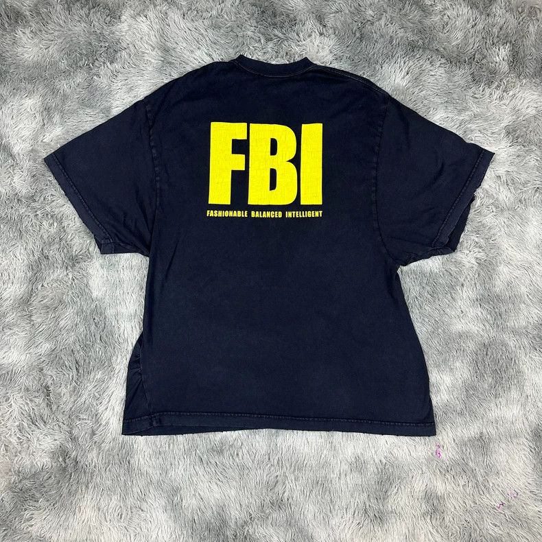 Balenciaga Balenciaga FBI letter logo short sleeve 2504-Nextarrow Size US S / EU 44-46 / 1 - 2 Thumbnail