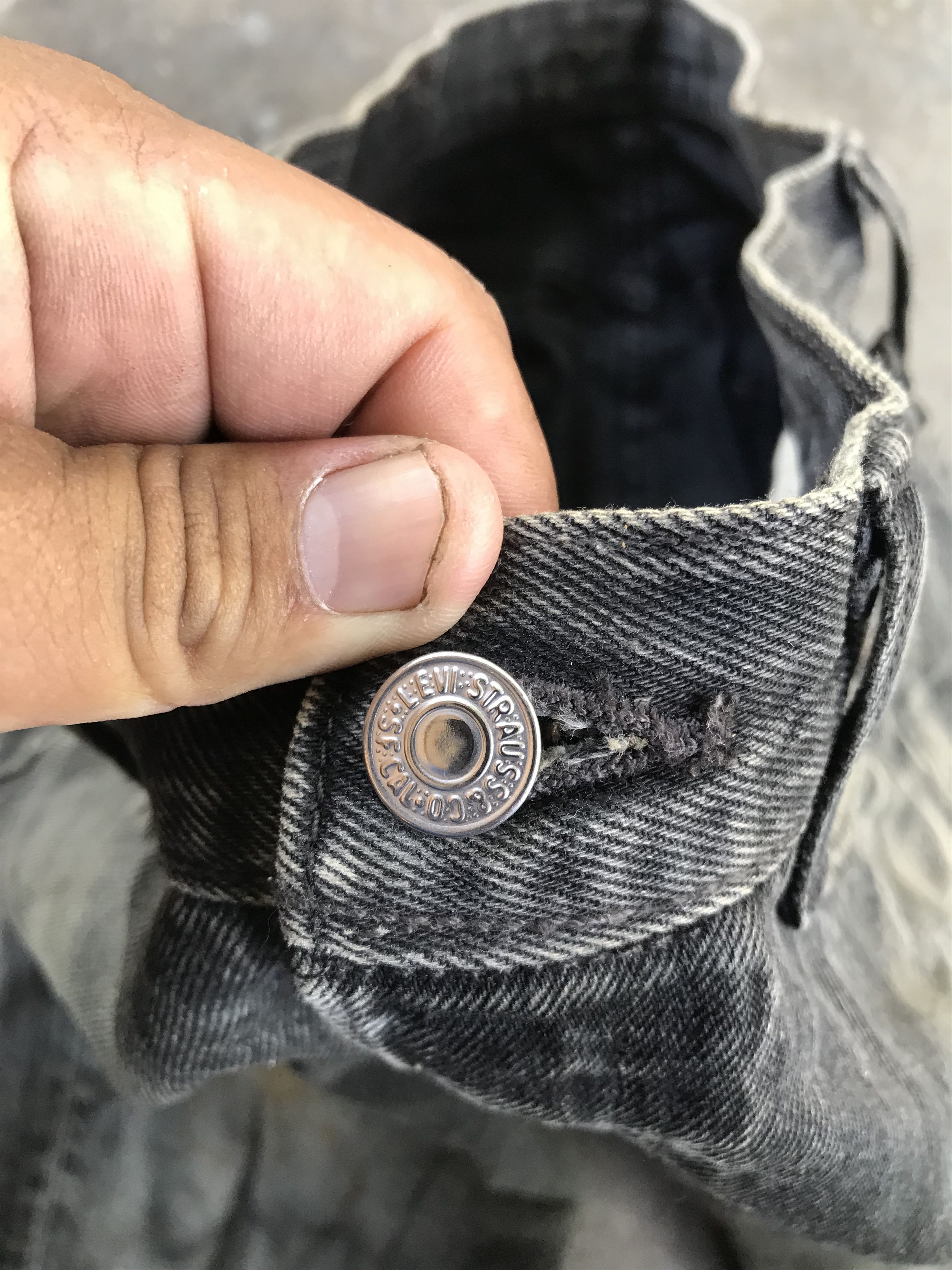 Levi's Vtg Levis 501 Distressed-Size 31- if six was nine style Size US 31 - 12 Thumbnail