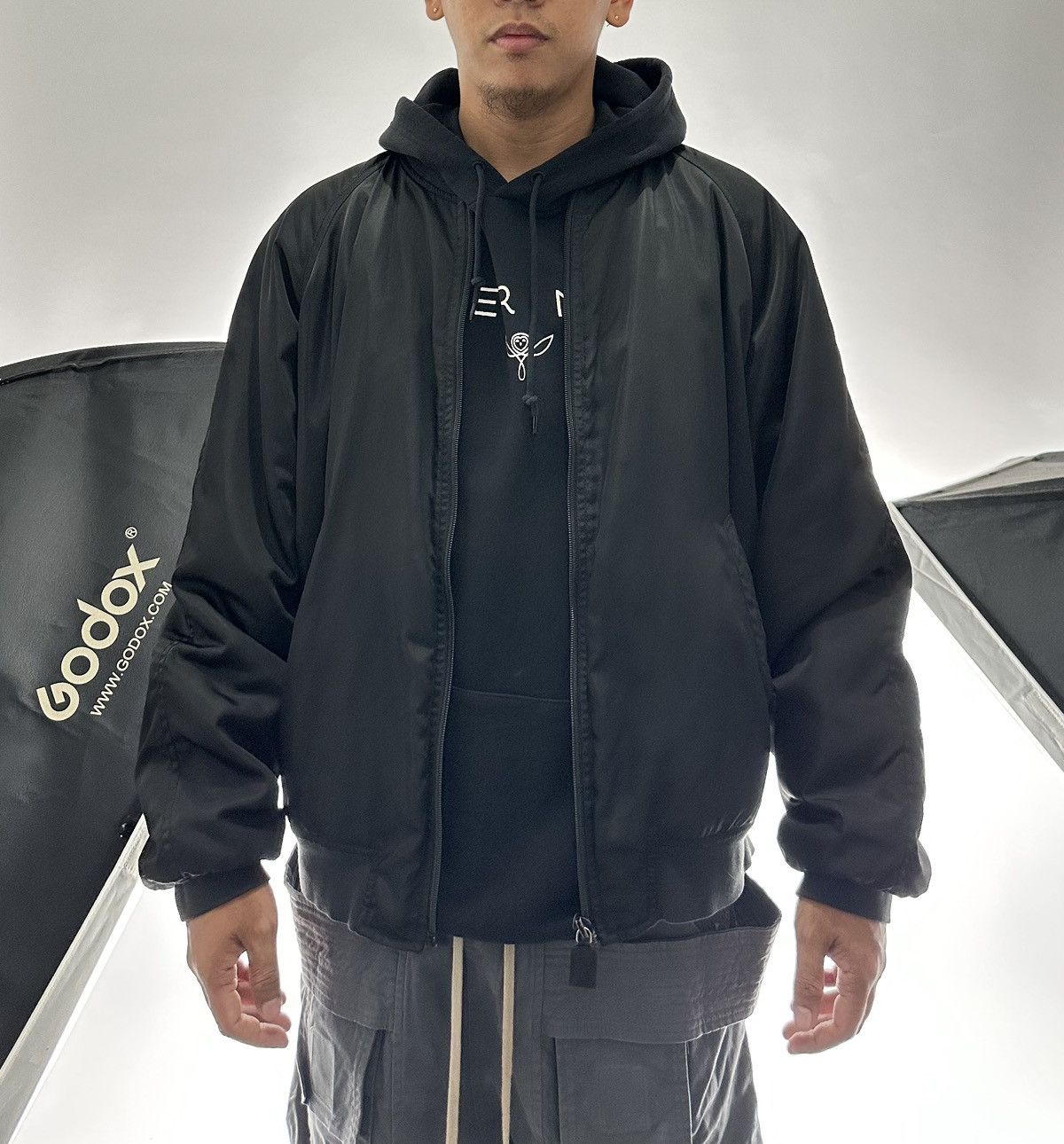 Prada Prada - 90s Vintage Zip-Up Nylon Bomber Jacket Hard to Find Size US M / EU 48-50 / 2 - 22 Thumbnail