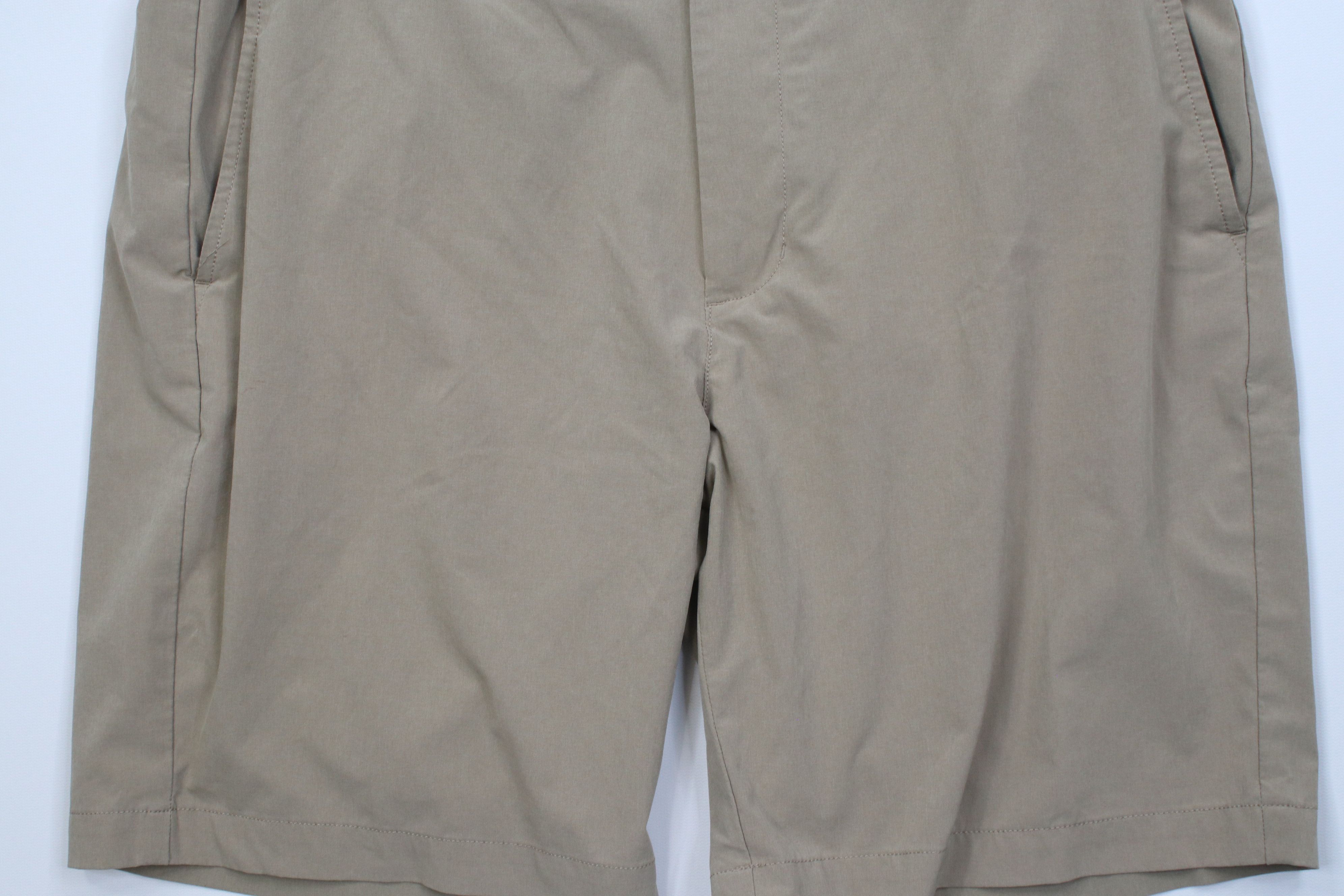 Vineyard Vines Vineyard Vines Tech Knit Breaker Golf Chino Shorts Beige Size US 35 - 3 Thumbnail