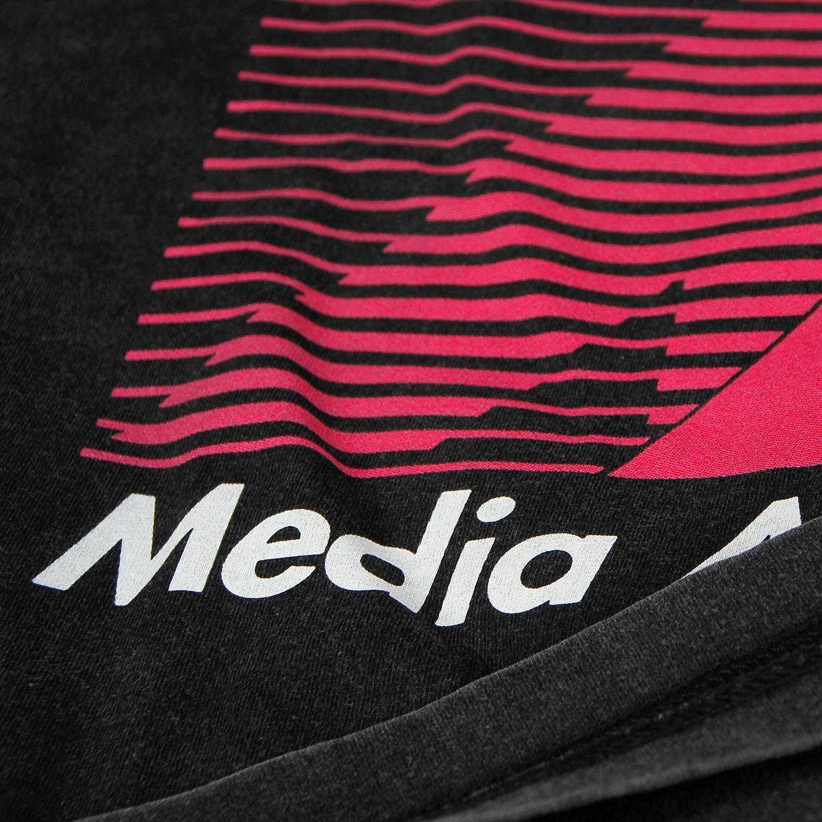 Other Media Film T-Shirt Size US XL / EU 56 / 4 - 5 Thumbnail