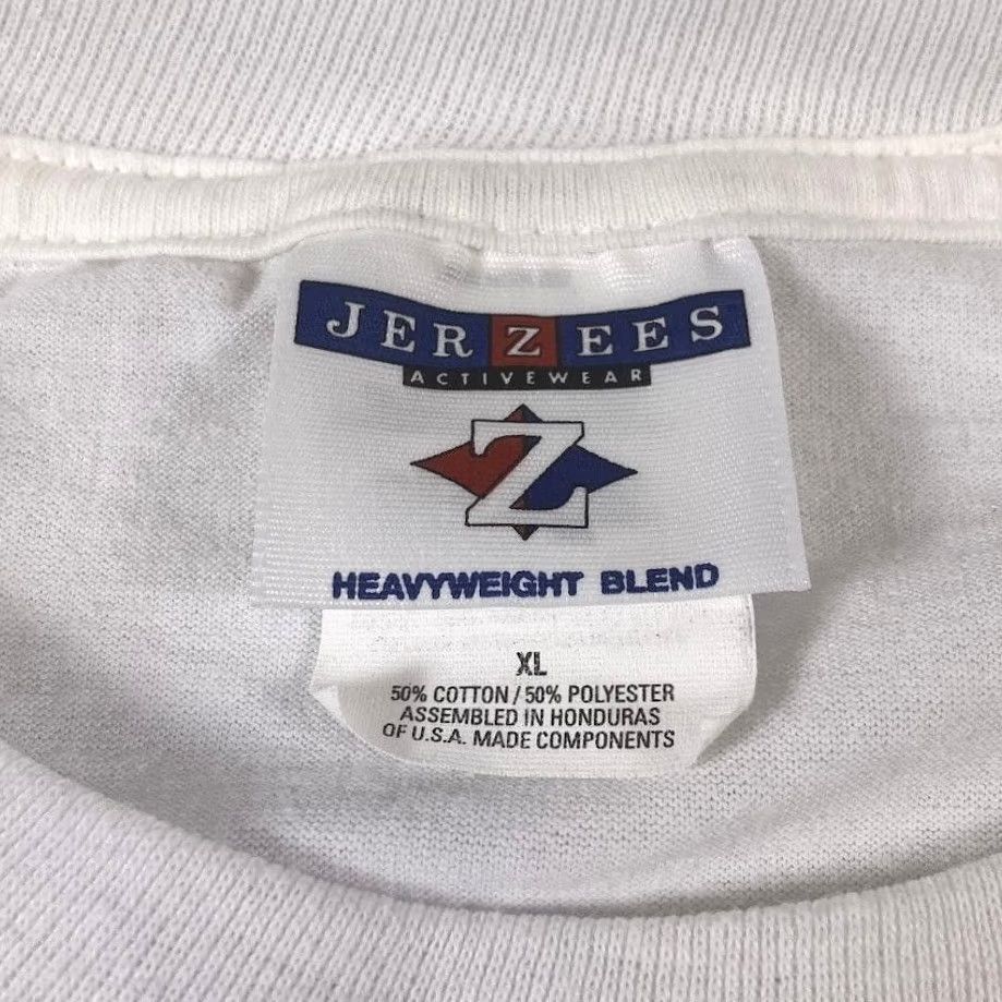 NFL VINTAGE NFL KC Chiefs Derrick Thomas Memorial Heaven Tribute T-Shirt XL White Crew Neck Short Sleeve Men 58 Heaven 58 Football Memorial 58 Size US XL / EU 56 / 4 - 4 Thumbnail