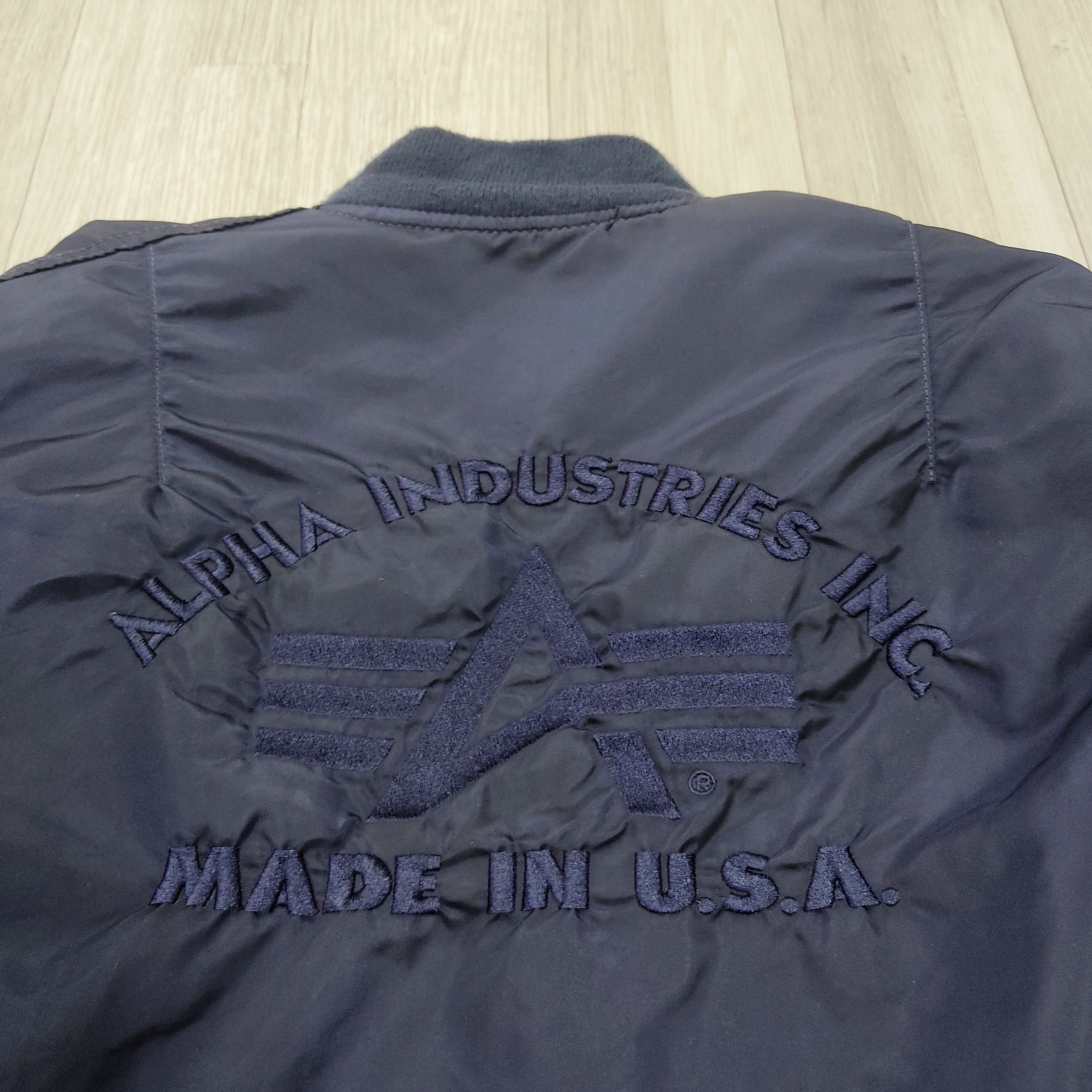 Alpha Industries Vintage 90s ALPHA INDUSTRIES MA-1 Bomber Jacket Size US XL / EU 56 / 4 - 13 Thumbnail