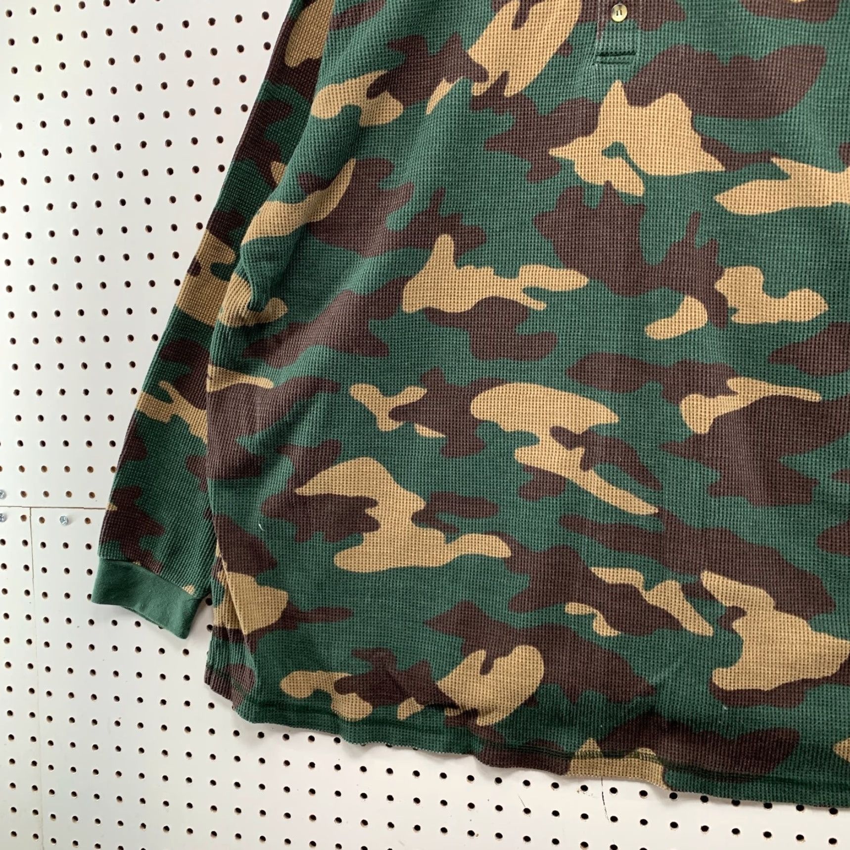 Vintage VINTAGE KingSize Camo Thermal Shirt Mens Big 4XL Henley Camouflage Long Sleeve Size US XXL / EU 58 / 5 - 3 Thumbnail