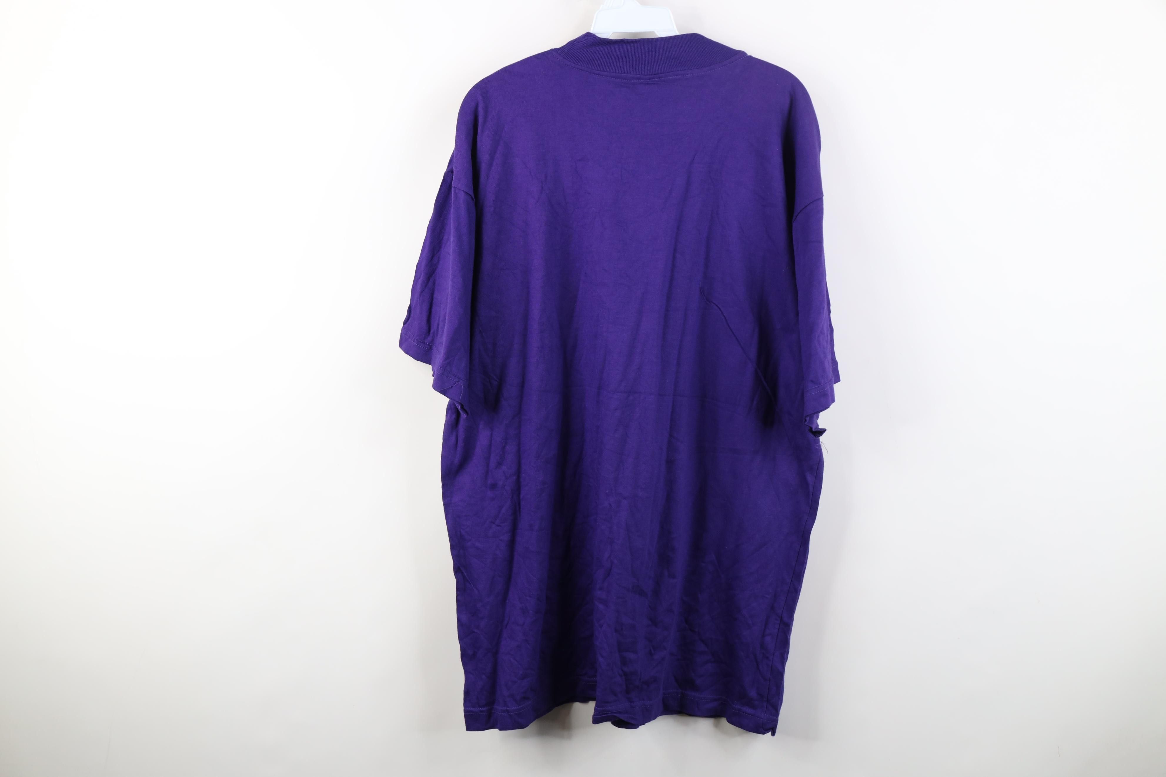 Vintage Deadstock Vintage 90s Streetwear Short Sleeve T-Shirt Cotton Size US XL / EU 56 / 4 - 9 Thumbnail