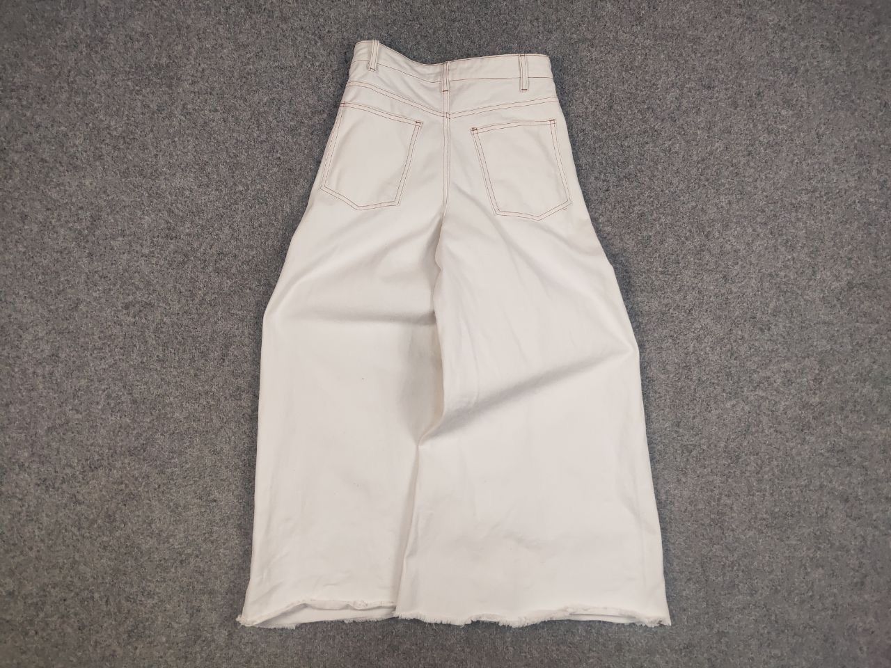 By Malene Birger By Malene Birger Design Wayde White Baggy Wide Leg Jeans Size 28" / US 6 / IT 42 - 13 Thumbnail