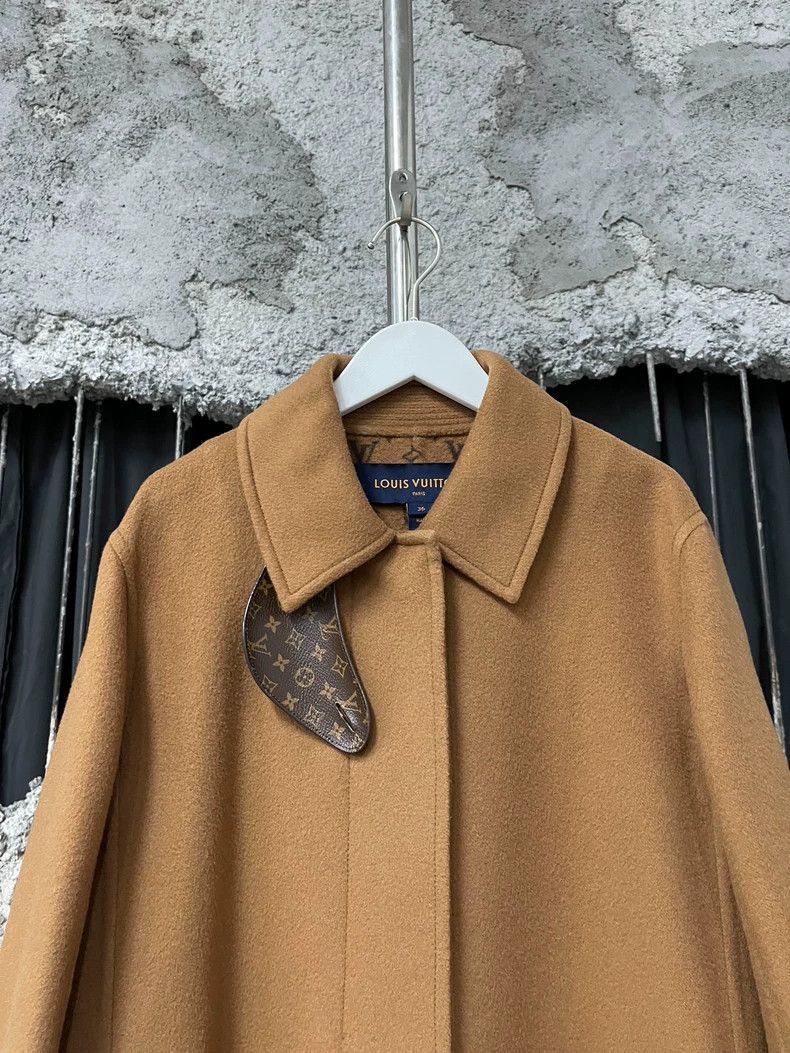 Louis Vuitton Louis Vuitton Wool Coat Size 36 New -2505 Size S / US 4 / IT 40 - 4 Thumbnail