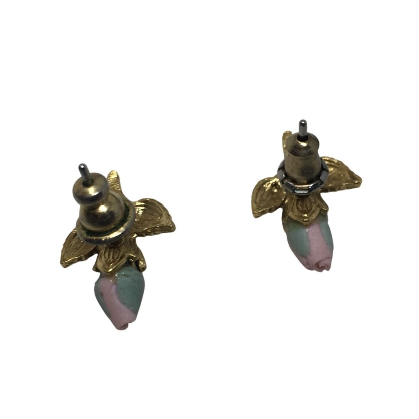 Other Women's Gold Tone Dainty Flower Rose Bud Stud Earrings Size ONE SIZE - 3 Thumbnail