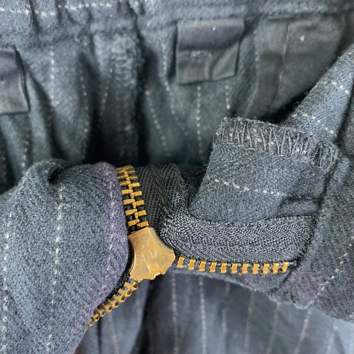 JW Anderson × Uniqlo UNIQLO X JW ANDERSON Stripe ankle pants Size US 37 - 14 Thumbnail