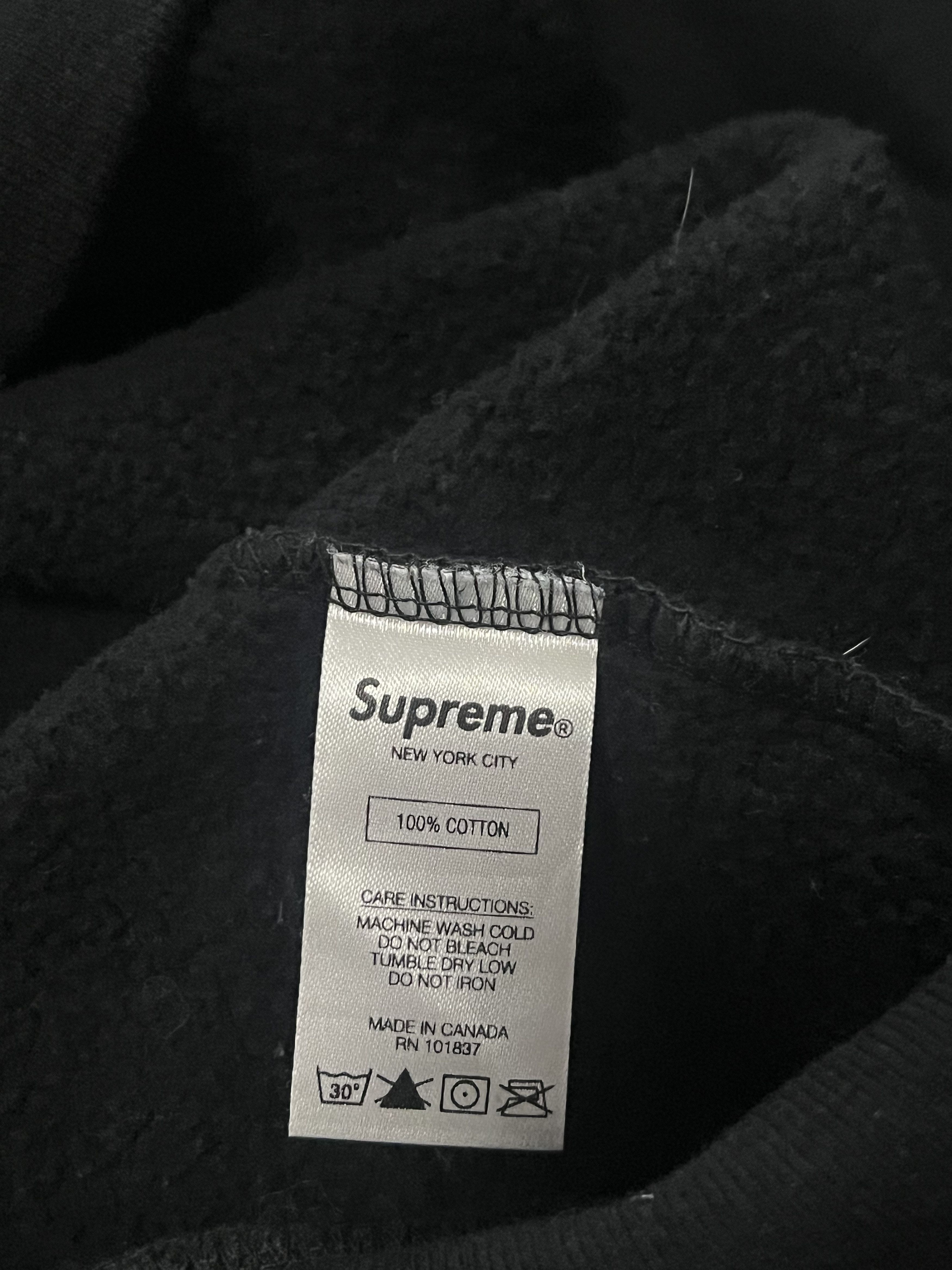 Supreme Supreme World Famous Crewneck Size US M / EU 48-50 / 2 - 5 Thumbnail