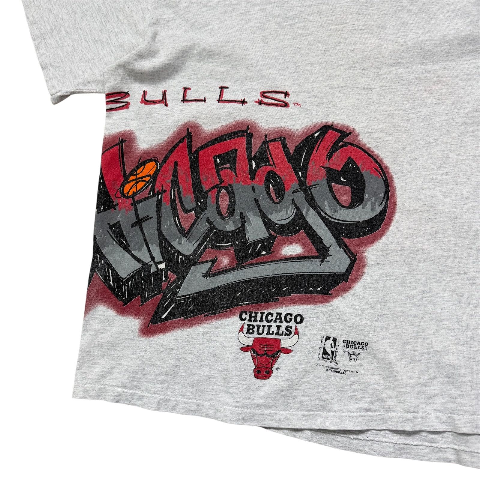 NBA RARE VTG 90s CHICAGO BULLS SUPERHERO CHANGES T-SHIRT Size US L / EU 52-54 / 3 - 5 Thumbnail