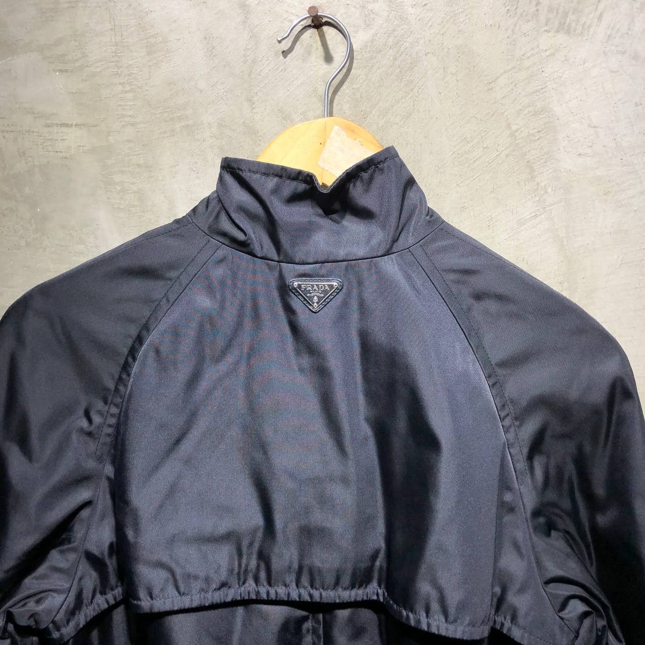 Prada Prada Nylon Belted Rain Jacket Size US M / EU 48-50 / 2 - 2 Thumbnail