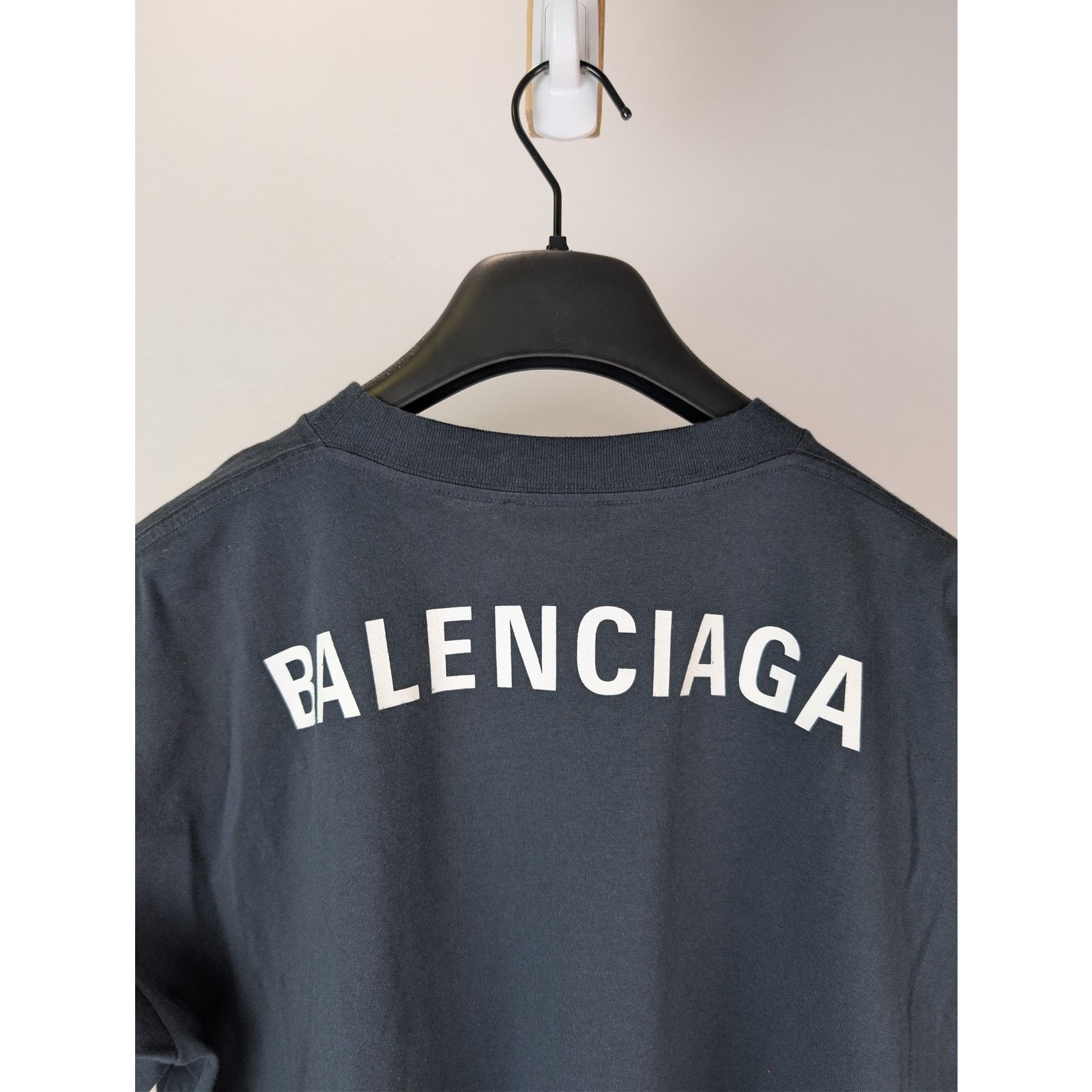 Balenciaga o1rshd1 Light Jersey Balenciaga Logo Top T-Shirt Washed Navy Size US M / EU 48-50 / 2 - 15 Thumbnail