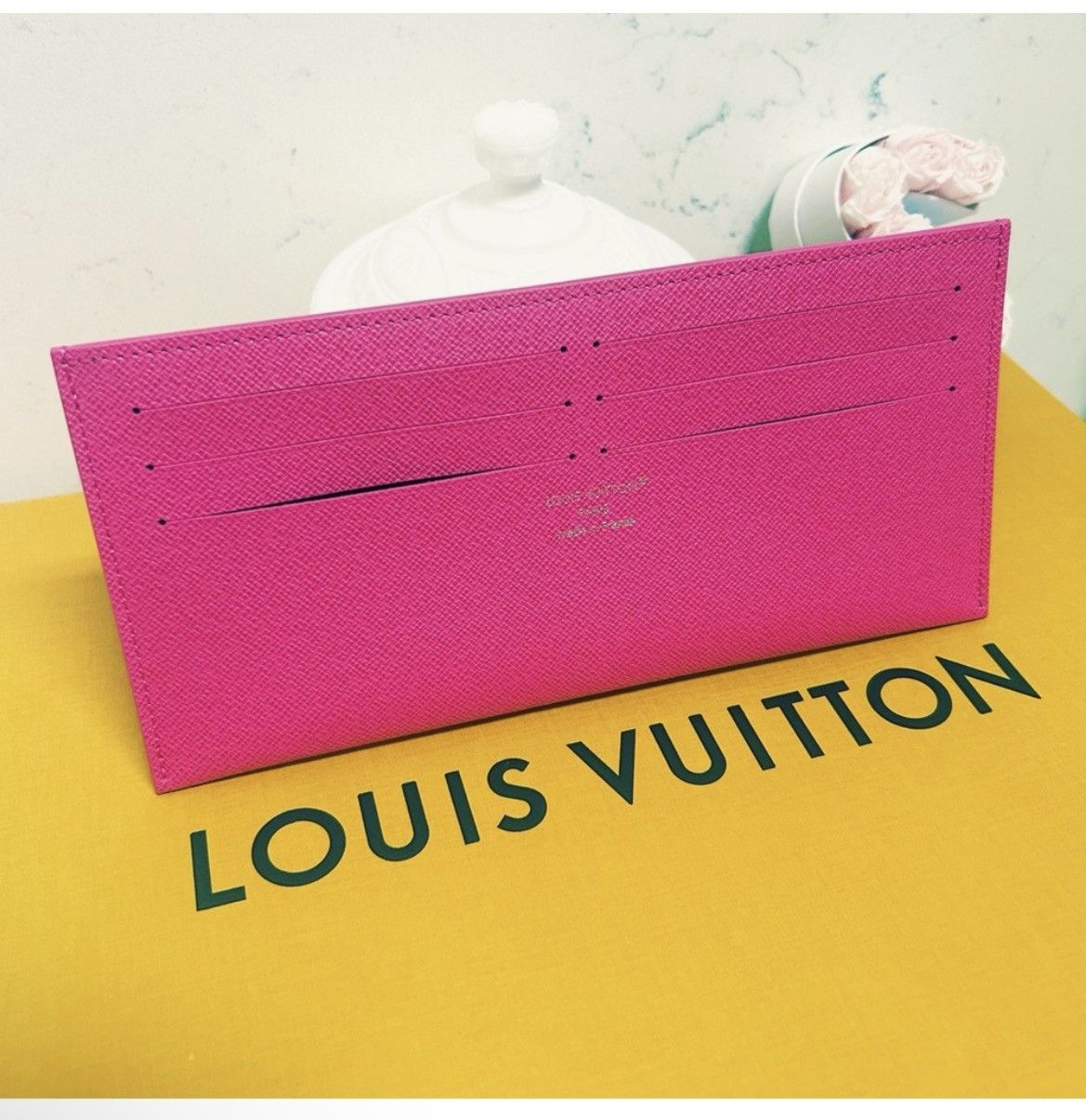 Louis Vuitton Authentic Louis Vuitton NEW Kirigami Card Holder FLUO Pink Size ONE SIZE - 10 Thumbnail