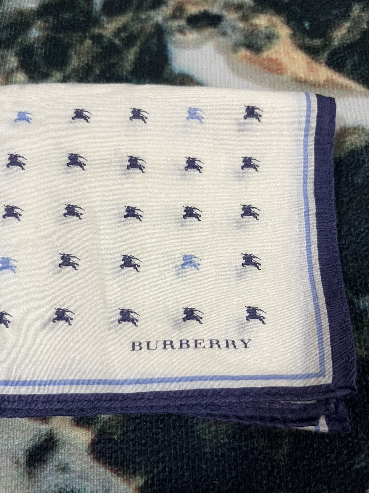 Burberry Burberry Handkerchief/ Bandana Size ONE SIZE - 2 Thumbnail