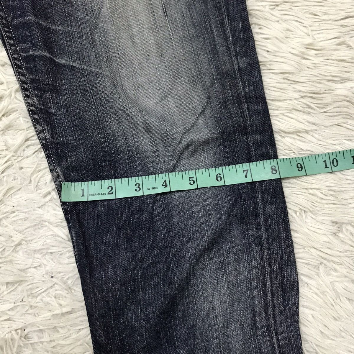 Levi's Vintage Clothing Vintage Levis Slim Tapered Distressed Denim Jeans Size US 31 - 19 Thumbnail