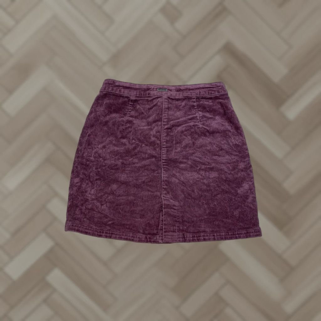 Billabong Billabong Womens Skirt Corduroy Maroon Size 24 Mini Beach Casual Short Regular Red Womens Billabong Skirt 24 Dec 2022 Size 42" / US 20 - 1 Thumbnail