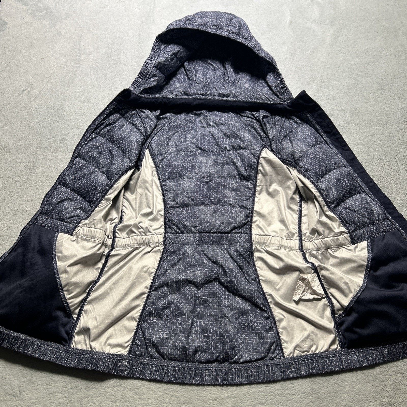 Lululemon Lululemon Another Mile Vest Size 8 Down Removable Hoodie Size M / US 6-8 / IT 42-44 - 8 Thumbnail