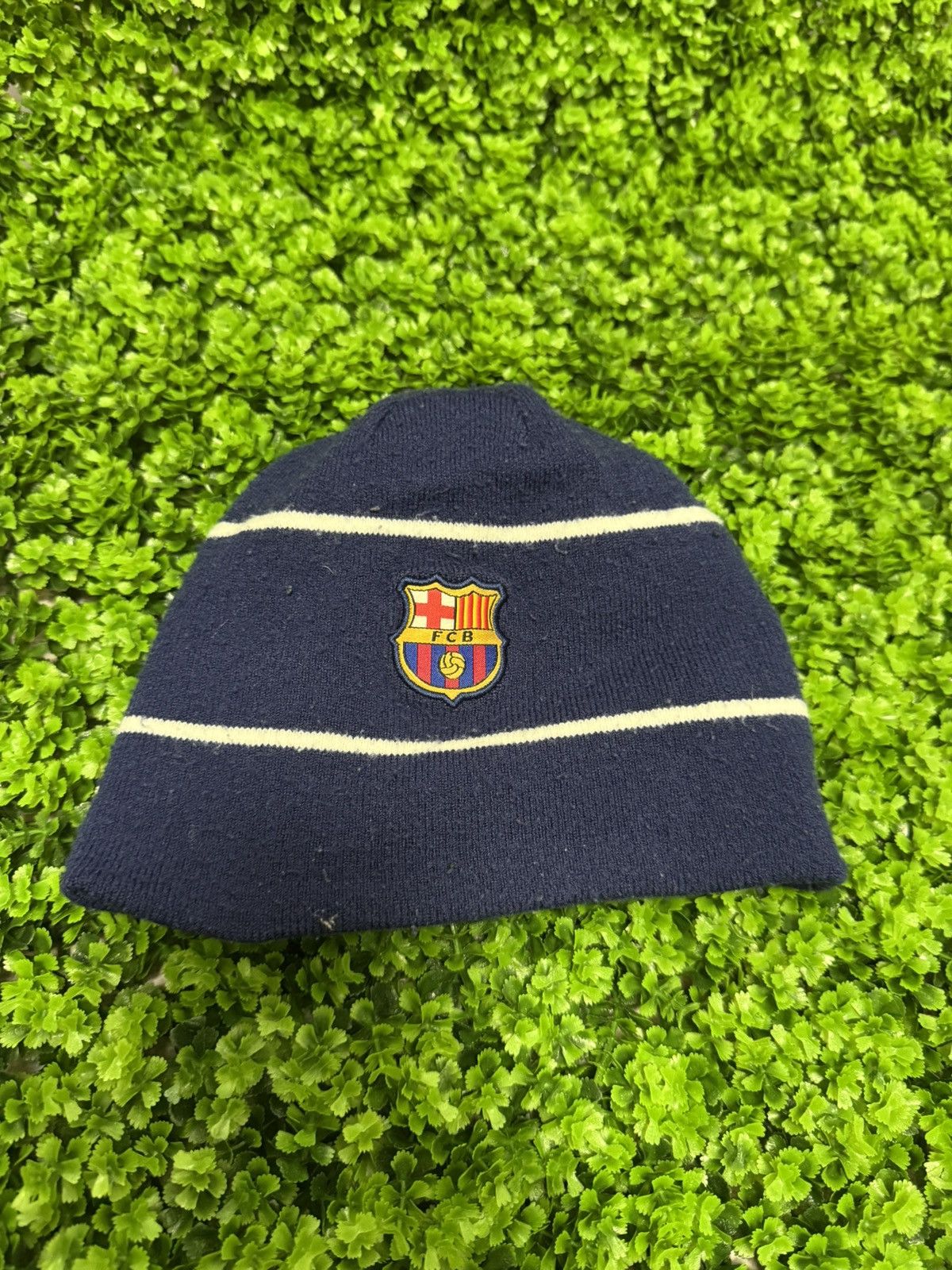 Nike Vintage Nike Barcelona hat Size ONE SIZE - 3 Thumbnail