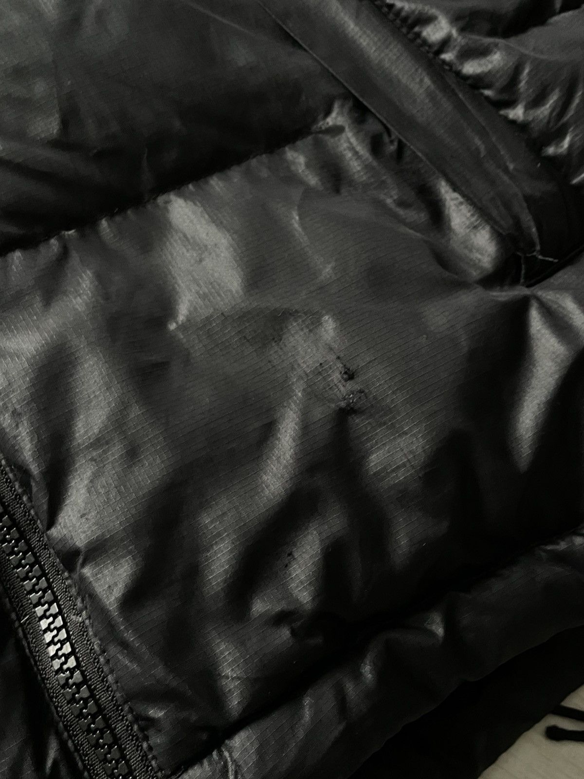 The North Face Vintage The North Face 1996 Retro Black Puffer 700 Jacket Size US S / EU 44-46 / 1 - 13 Thumbnail