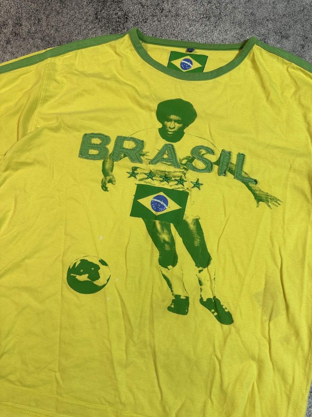 Vintage Y2K Vintage Brazil T-shirt Blokecore Style Rare USA VTg L Size US L / EU 52-54 / 3 - 2 Thumbnail