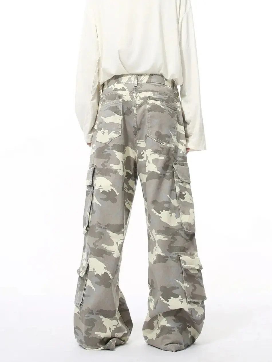Japanese Brand Retro loose wide leg camouflage jeans Size US 32 / EU 48 - 4 Thumbnail