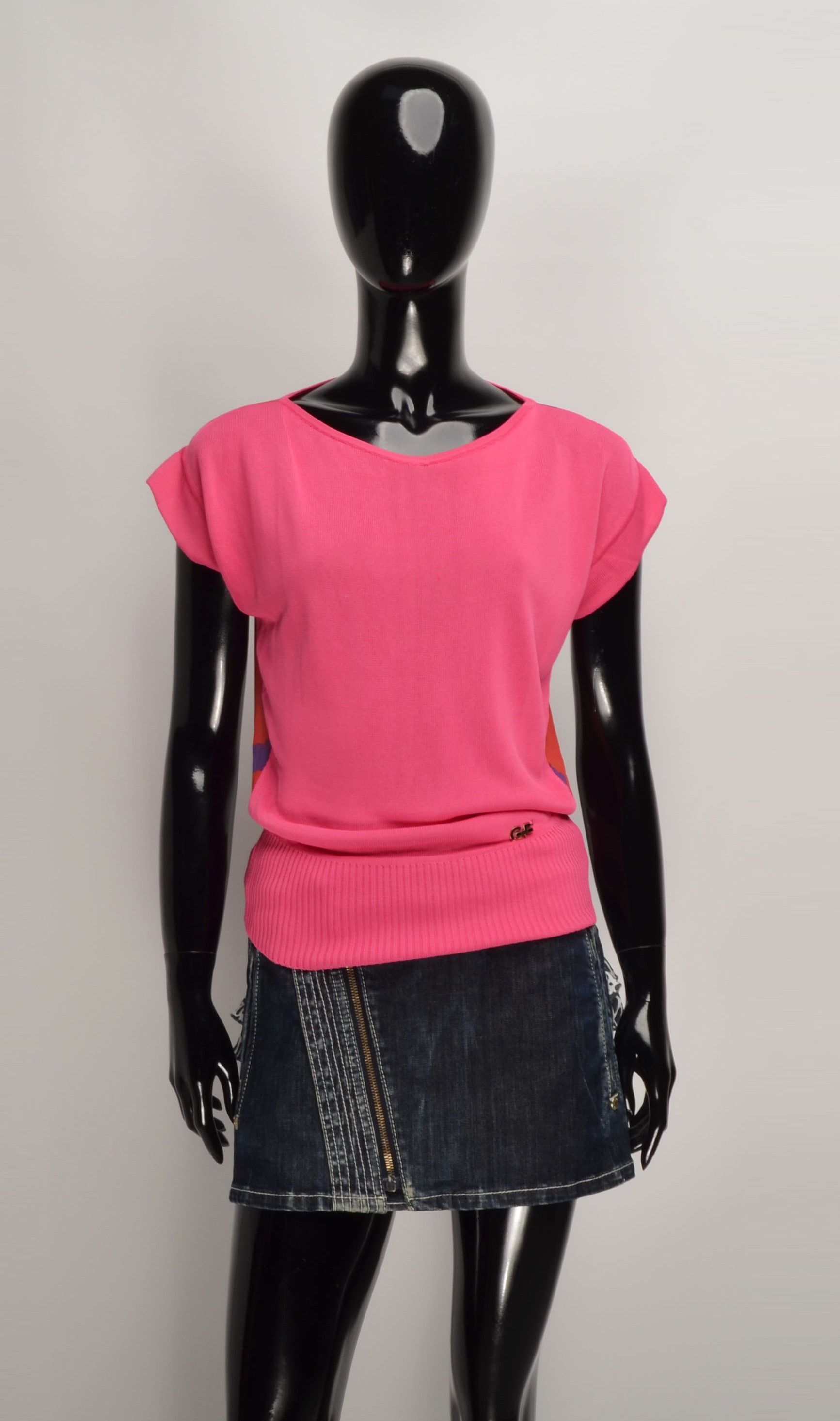 Designer × Gianfranco Ferre Gianfranco Ferre Sheer Back Pink Top Blouse Size S / US 4 / IT 40 - 1 Thumbnail