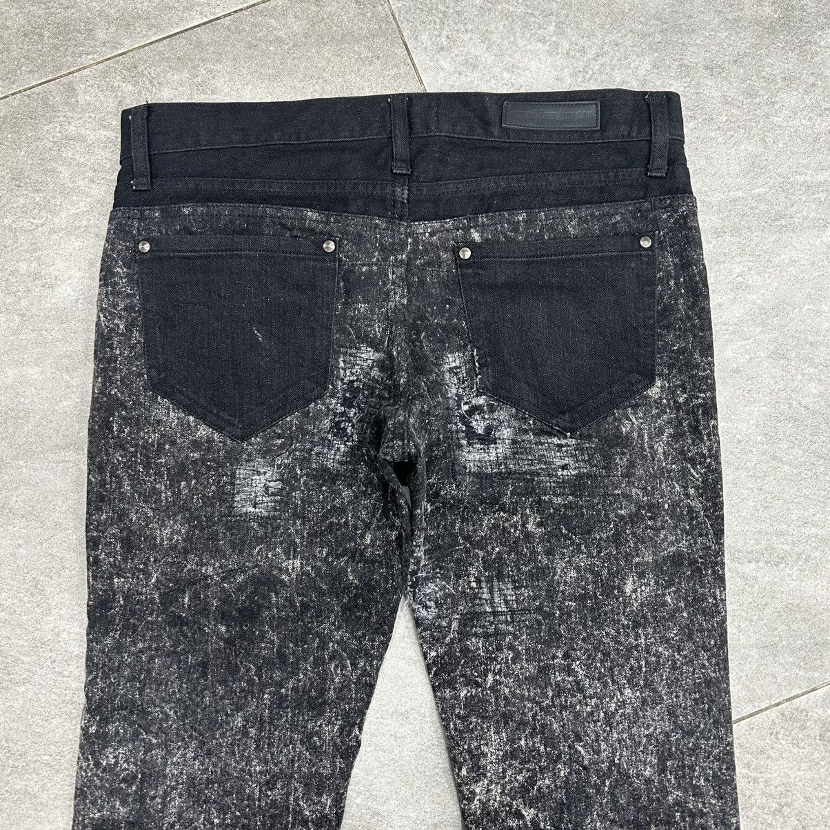 Diet Butcher Slim Skin RAREDiet Butcher Slim Skin 2016 Fall Winter Distrrssed Pants Size US 31 - 22 Thumbnail