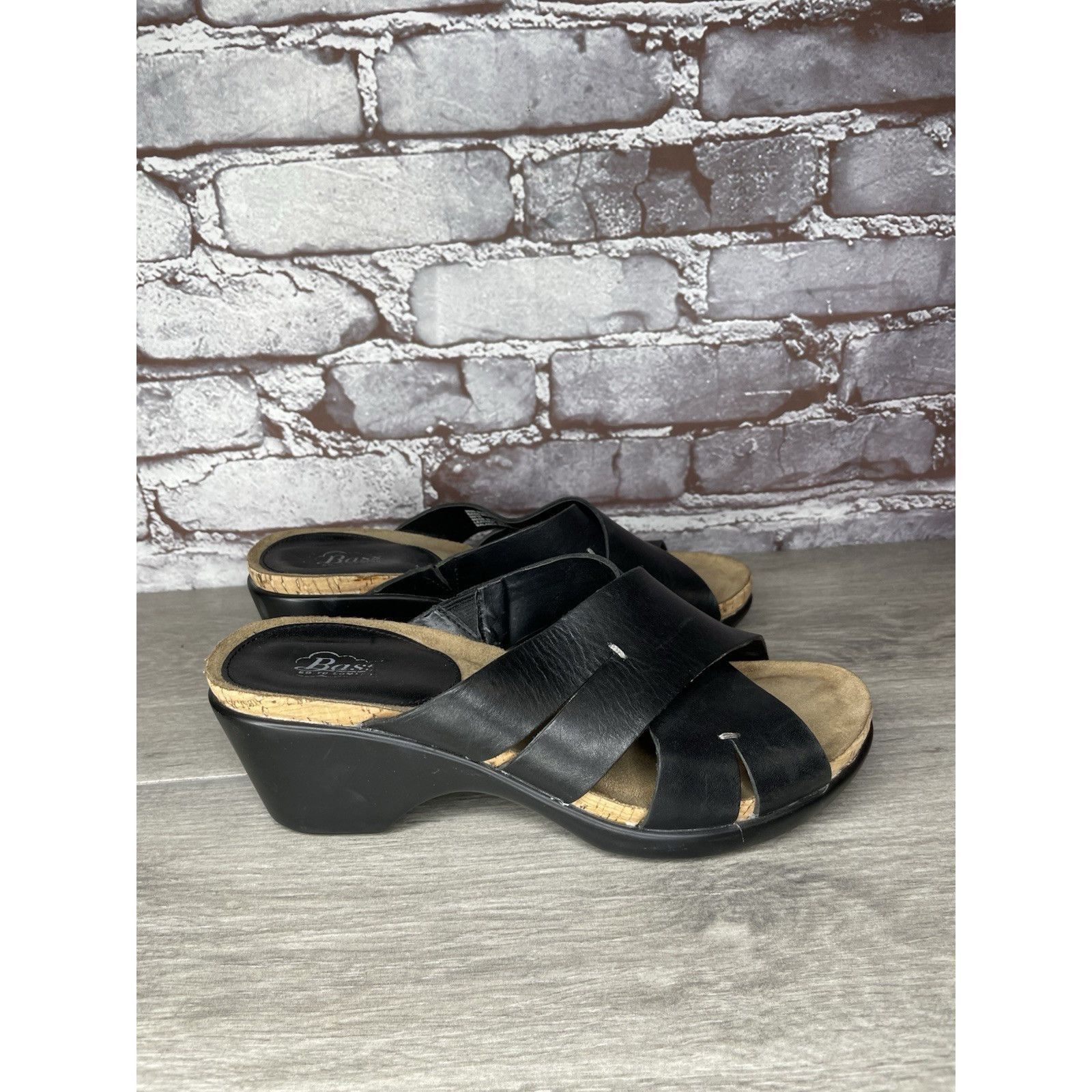 Bass G.H. Bass & Co. MaryAnn Black Leather Wedge Slip On Sandals Size US 8 / IT 38 - 3 Thumbnail
