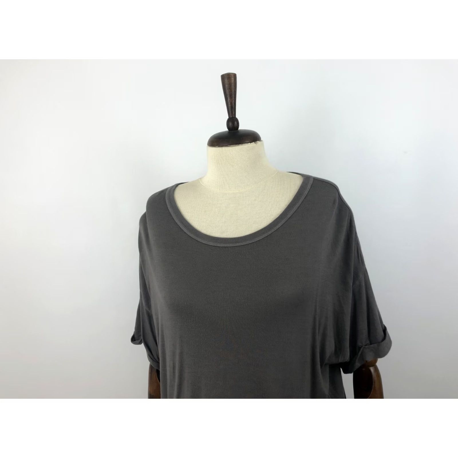 Enza Costa Enza Costa Top Womens M Gray Rayon Women Size Hand Made Size M / US 6-8 / IT 42-44 - 4 Thumbnail