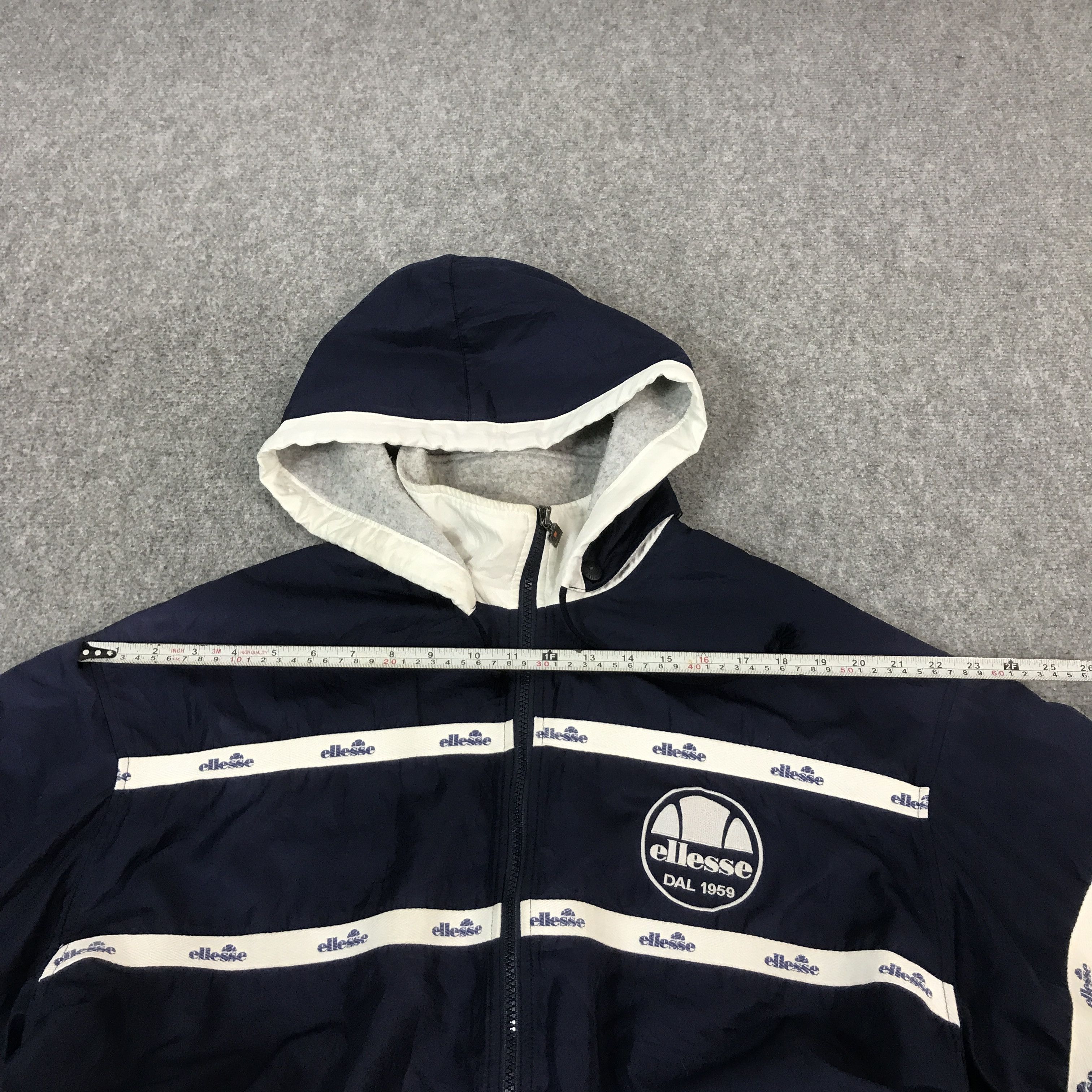 Ellesse Vintage Ellesse Hoodie Design jacket Size US L / EU 52-54 / 3 - 9 Thumbnail