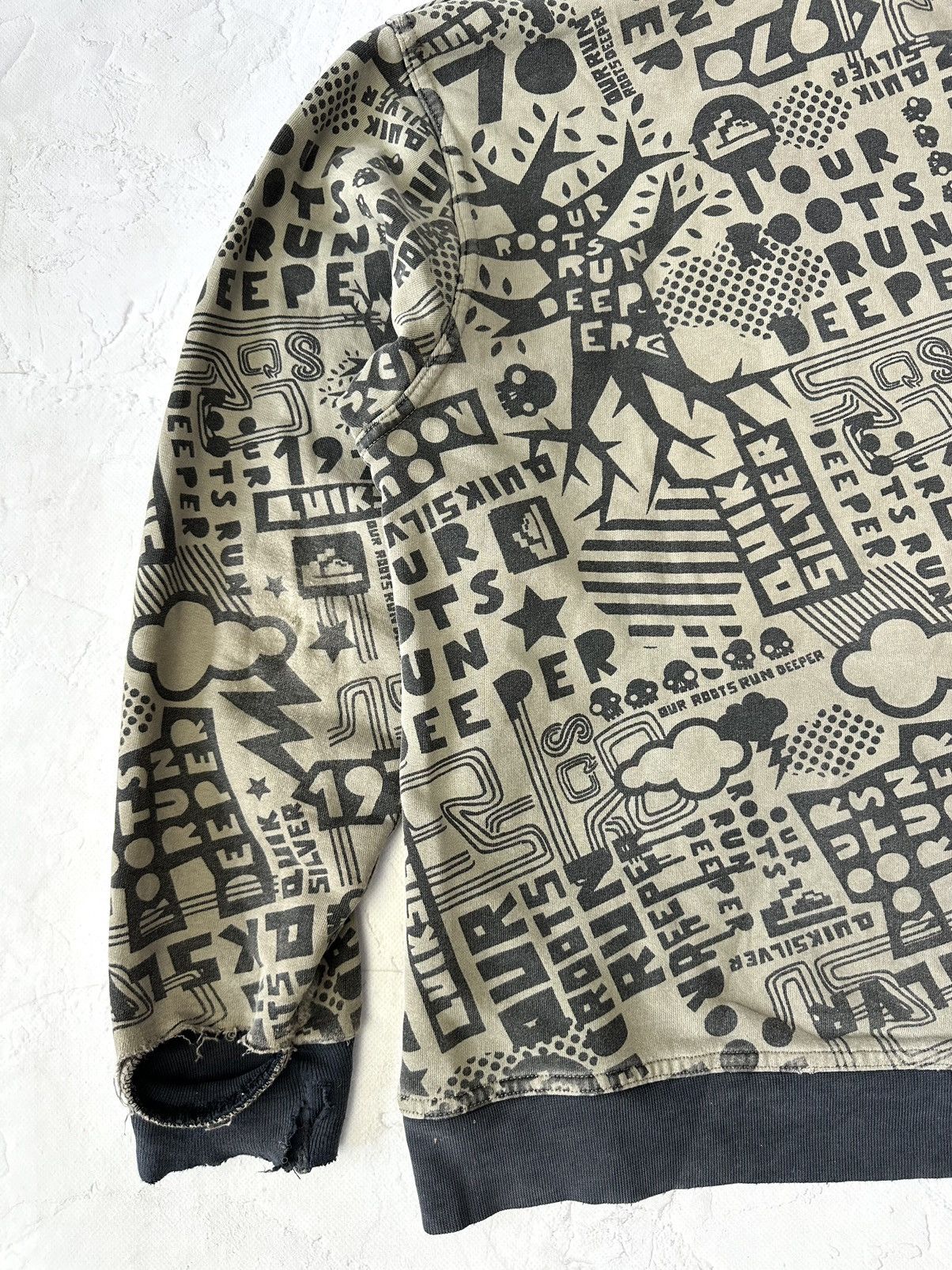 If Six Was Nine Vintage Quiksilver Printed Destroyed Hoodie Size US M / EU 48-50 / 2 - 10 Thumbnail