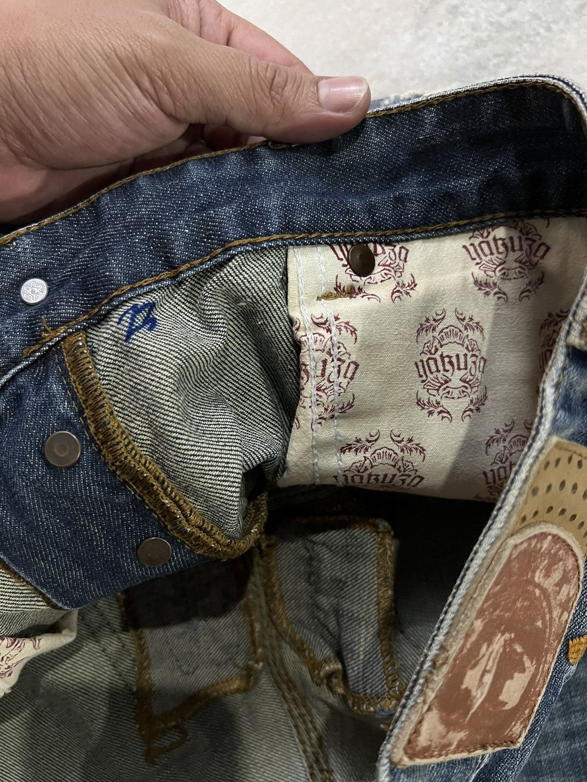 If Six Was Nine × Japanese Brand JAPANESE BRAND YAKUZA GANGSTER DISTRESSED JEANS VERY RARE Size US 32 / EU 48 - 13 Thumbnail