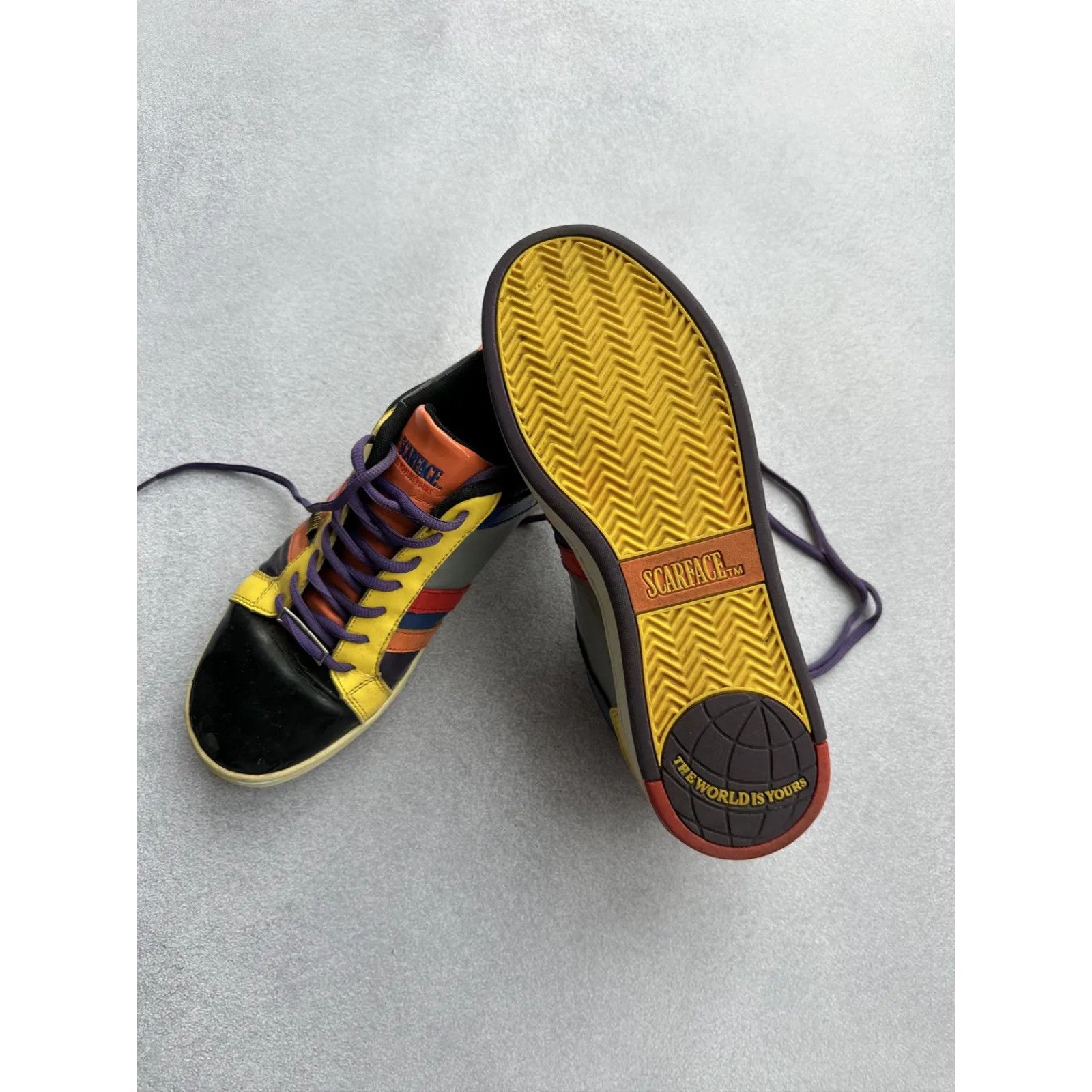 Universal Studios Universal Studios Scarface The World Is Yours Men's Shoes Size US 10 / EU 43 - 5 Thumbnail