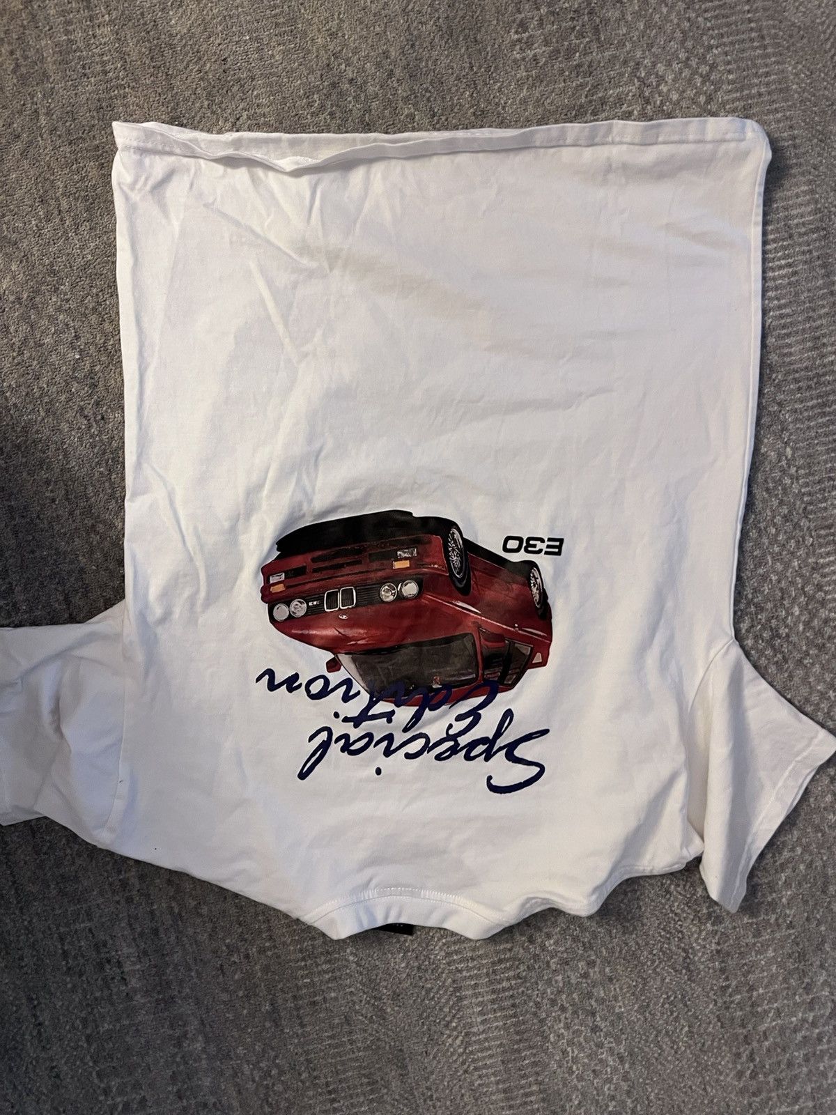 Other BMW 90’s white tee Size US M / EU 48-50 / 2 - 2 Thumbnail