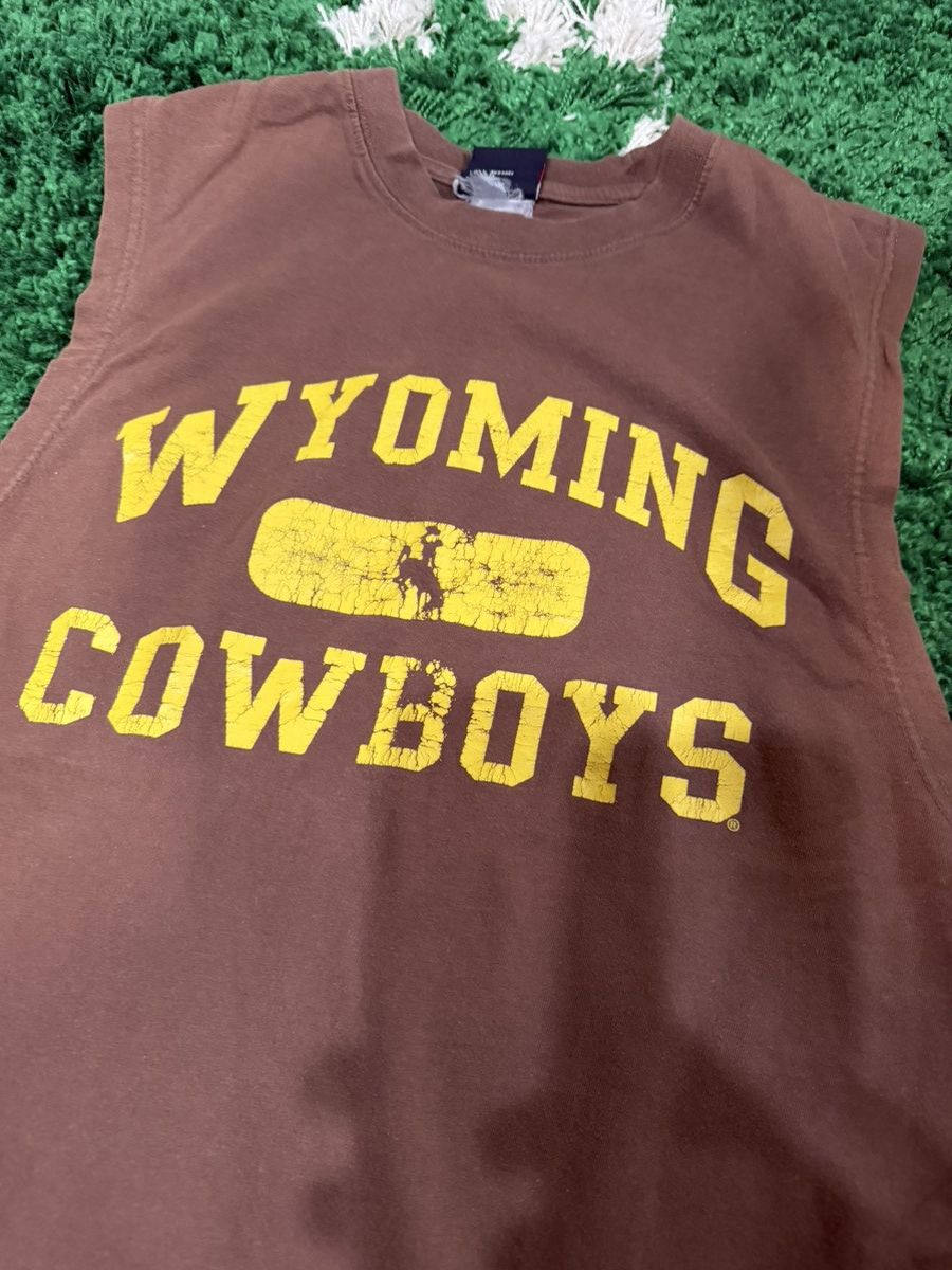 Vintage Vintage Wyoming Cowboys Tank Size US M / EU 48-50 / 2 - 2 Thumbnail