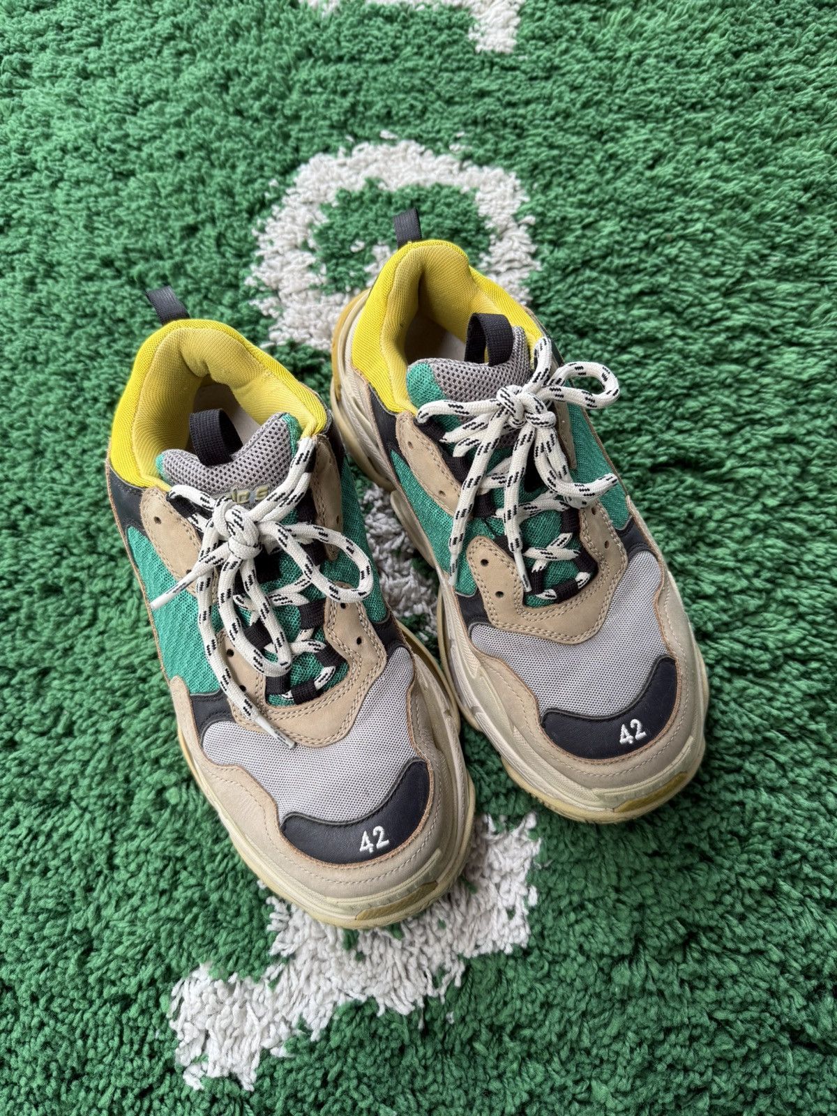 Balenciaga Balenciaga 2018 Triple S2018 Green & Yellow Size US 9 / EU 42 - 3 Thumbnail