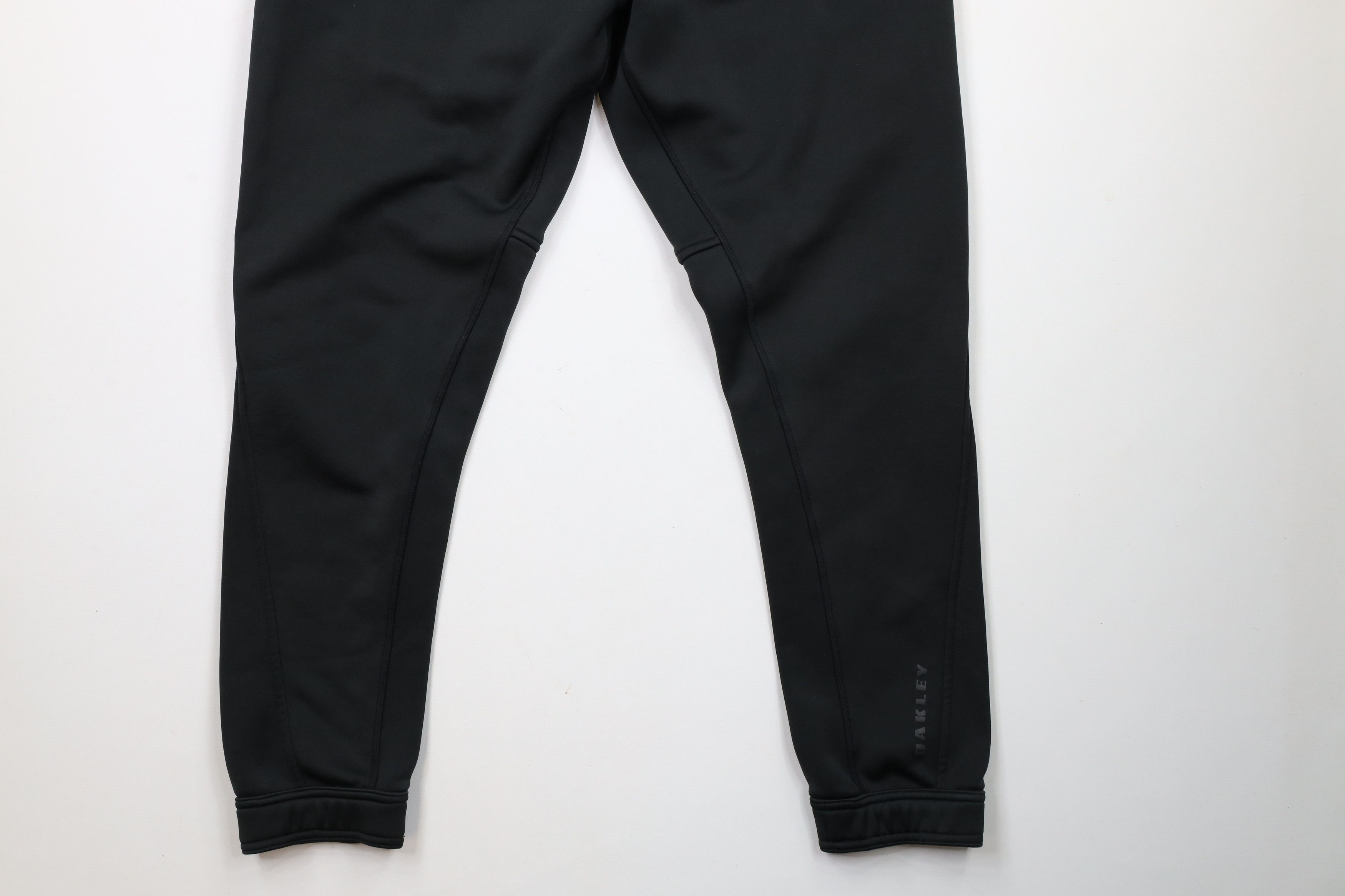 Oakley × Vintage Vintage Y2K Oakley Camouflage Cuffed Joggers Pants Size US 36 / EU 52 - 14 Thumbnail