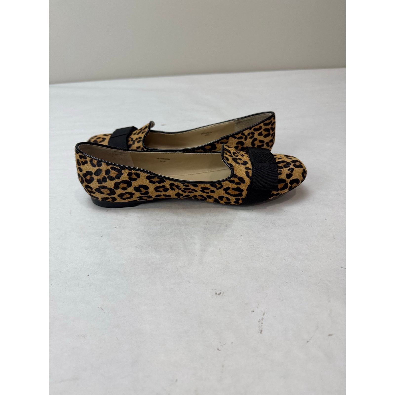 Ellen Tracy Vtg Cow Hair Ellen Tracy Leopard Ballet Flat Bethesda 6.5 Size US 6.5 / IT 36.5 - 5 Thumbnail